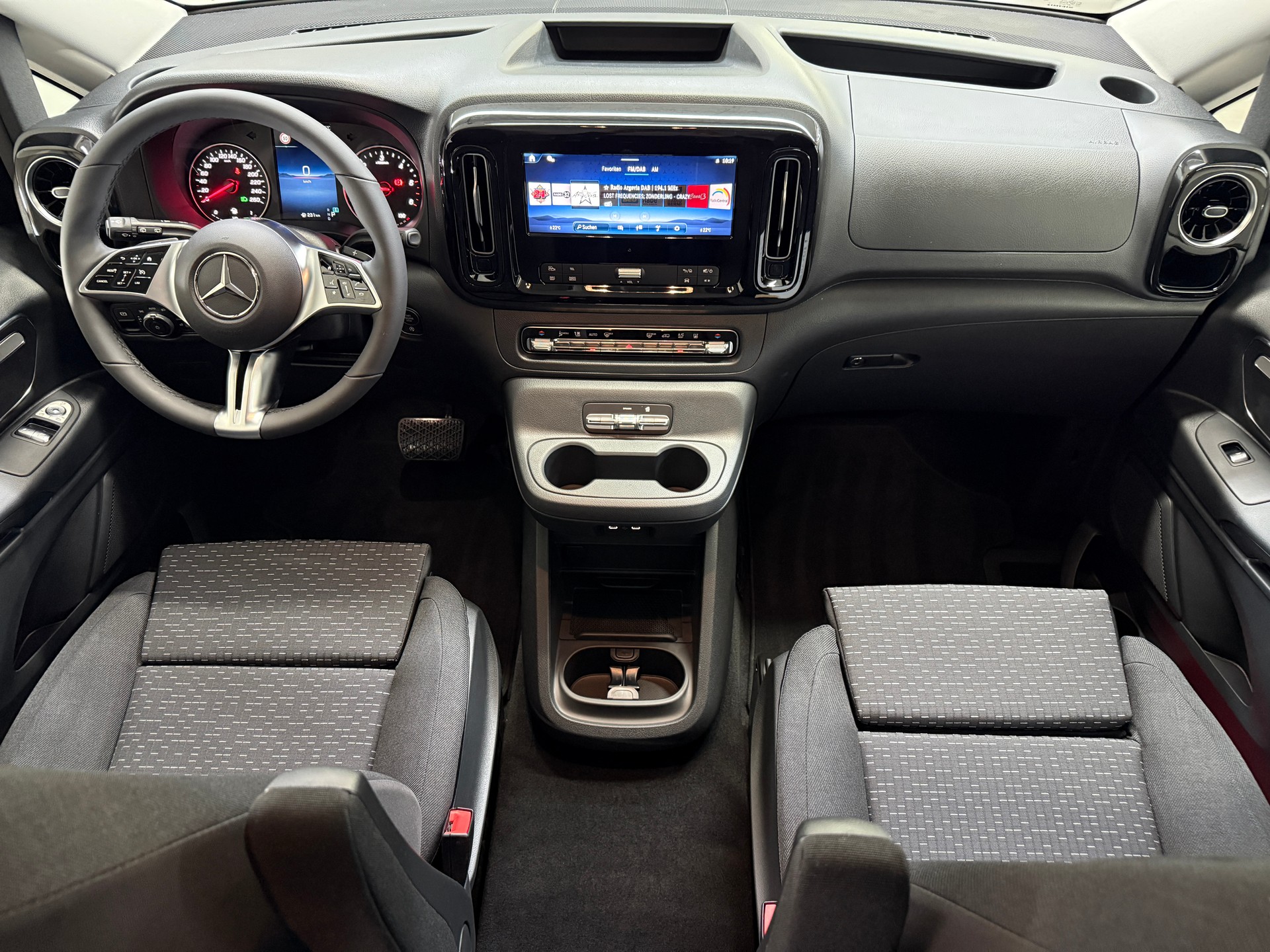 MERCEDES-BENZ Vito 116 CDI 4MATIC KB TOURER SELECT 3200mm L-image-7