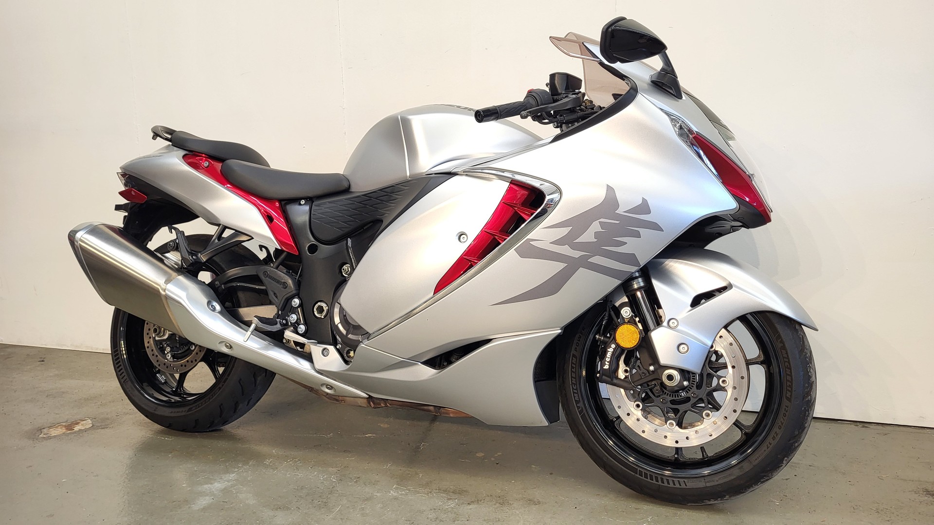 SUZUKI GSX 1300 RR Hayabusa-image-2