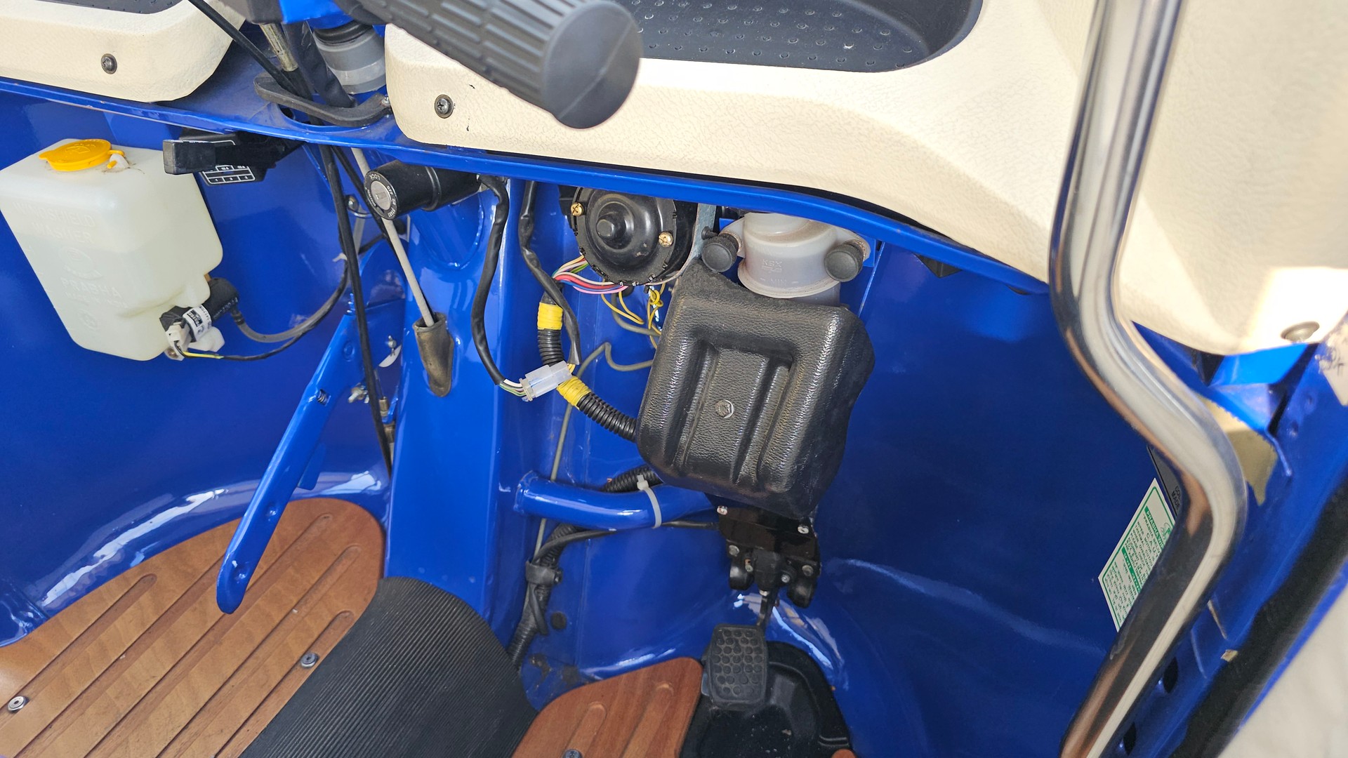 PIAGGIO CALESSINO 027/999 LTD-image-9