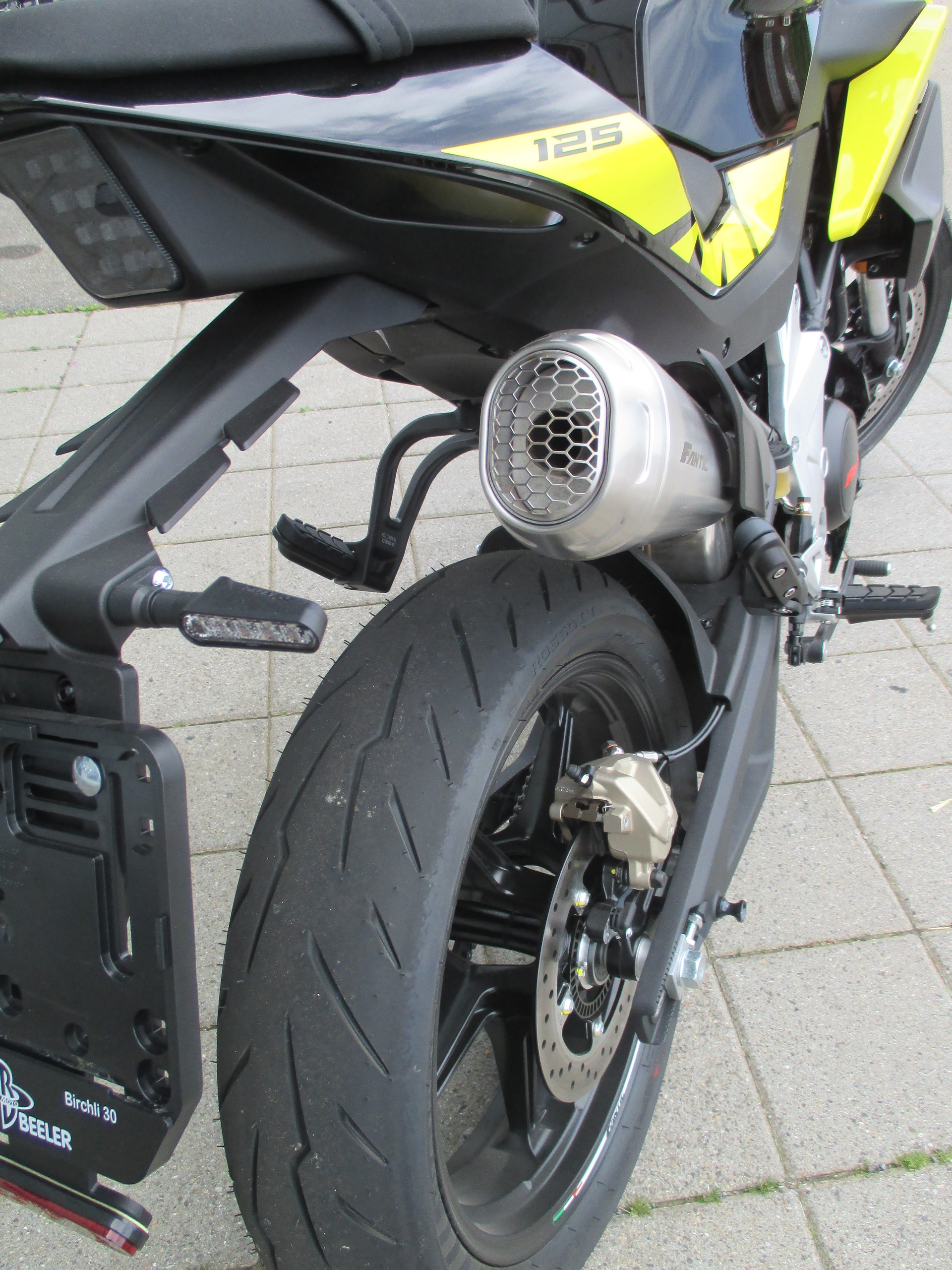 FANTIC Stealth 125-image-3