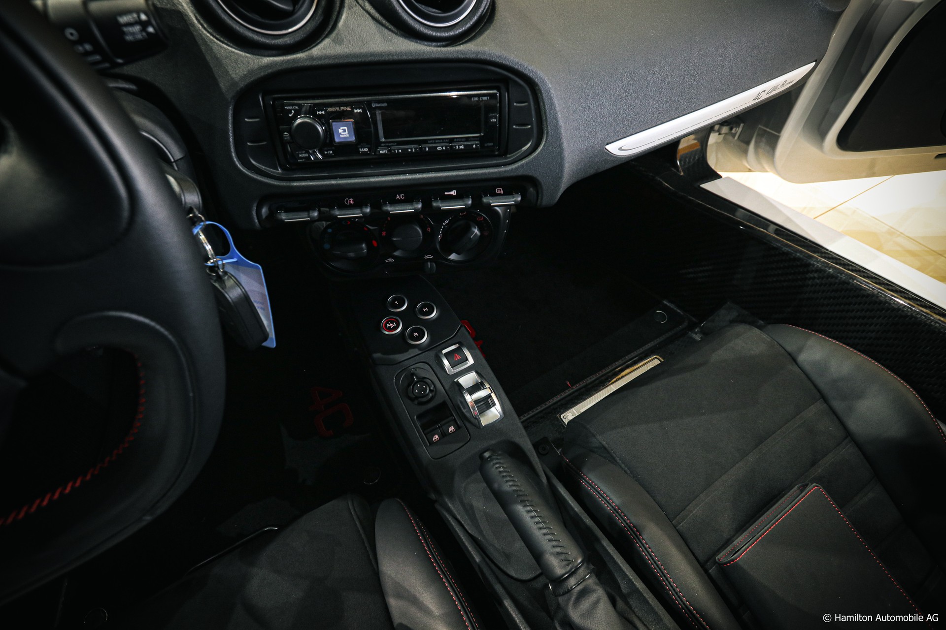 ALFA ROMEO 4C 1750 TBi TCT-image-12