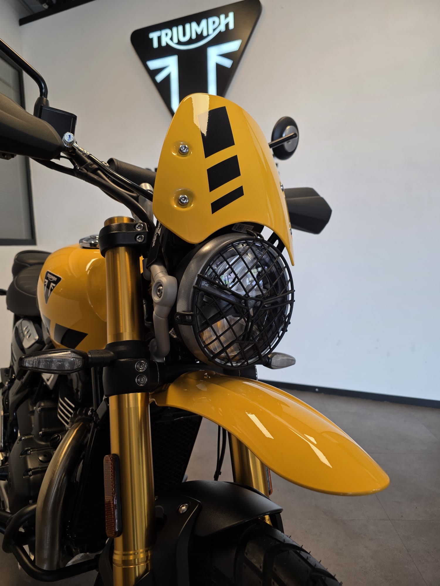 TRIUMPH Scrambler 400 XC 29,4 kW-image-2