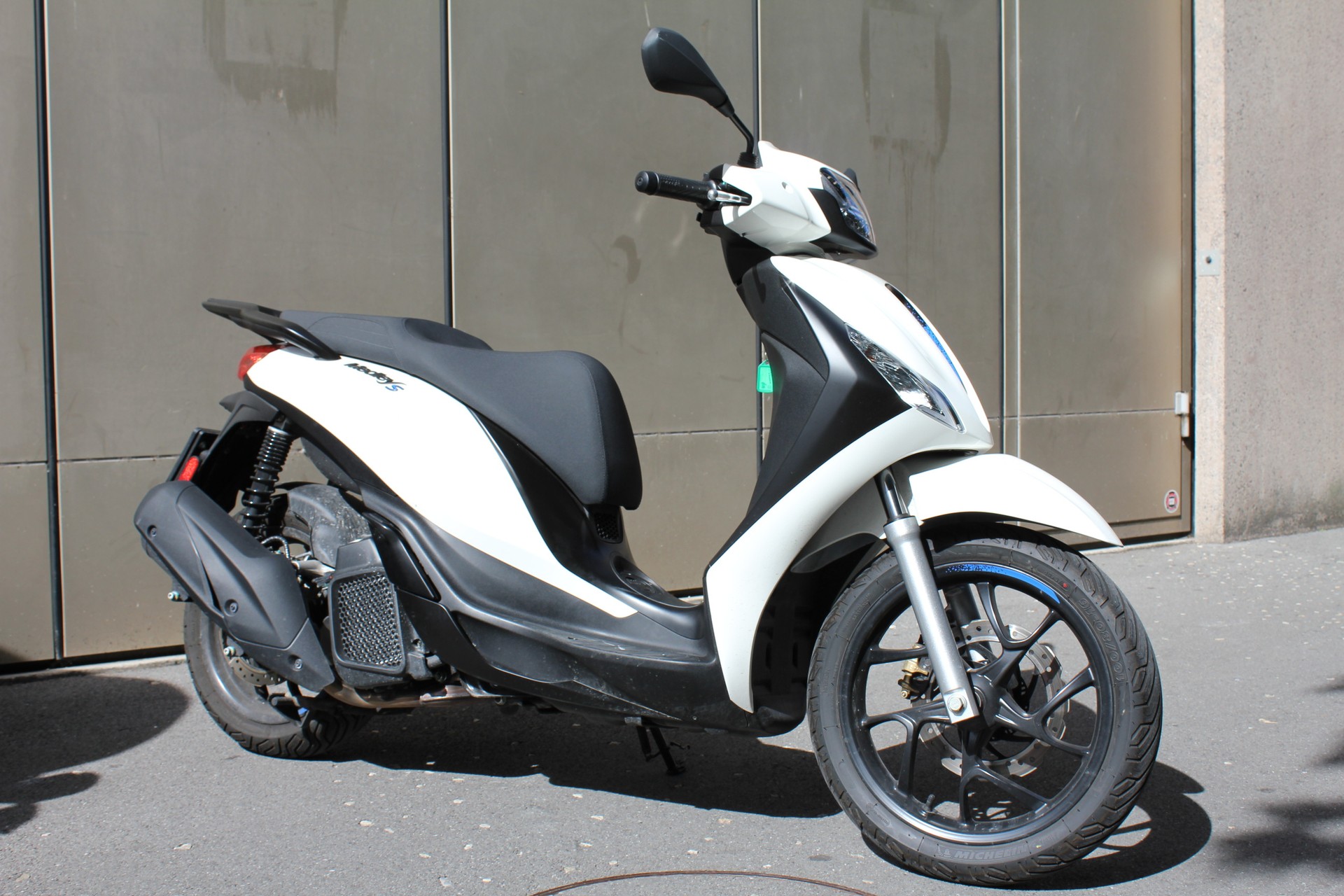 PIAGGIO Medley 125 Sport E5+-image-8