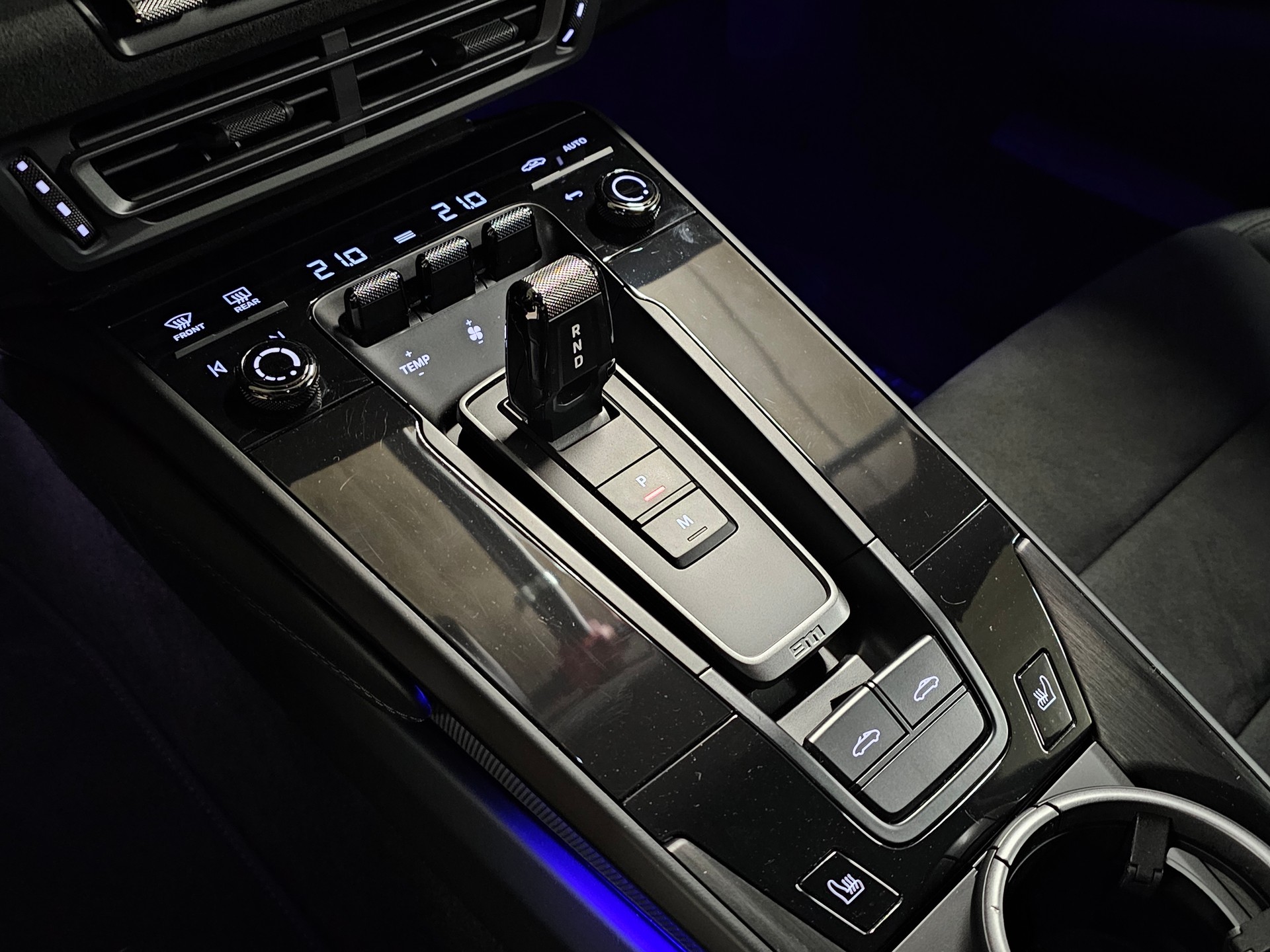 PORSCHE 911 Targa 4 GTS PDK-image-8