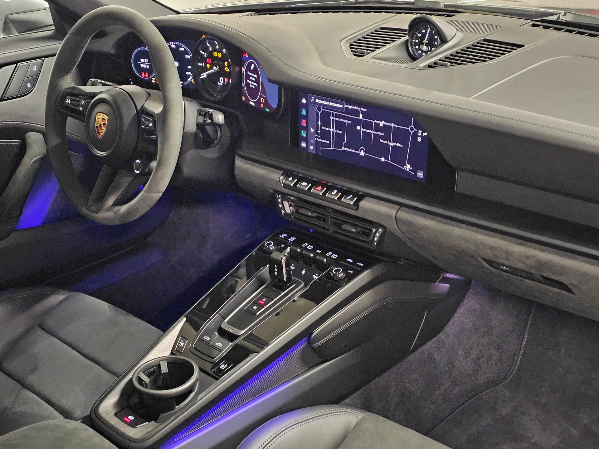 PORSCHE 911 Targa 4 GTS PDK-image-7