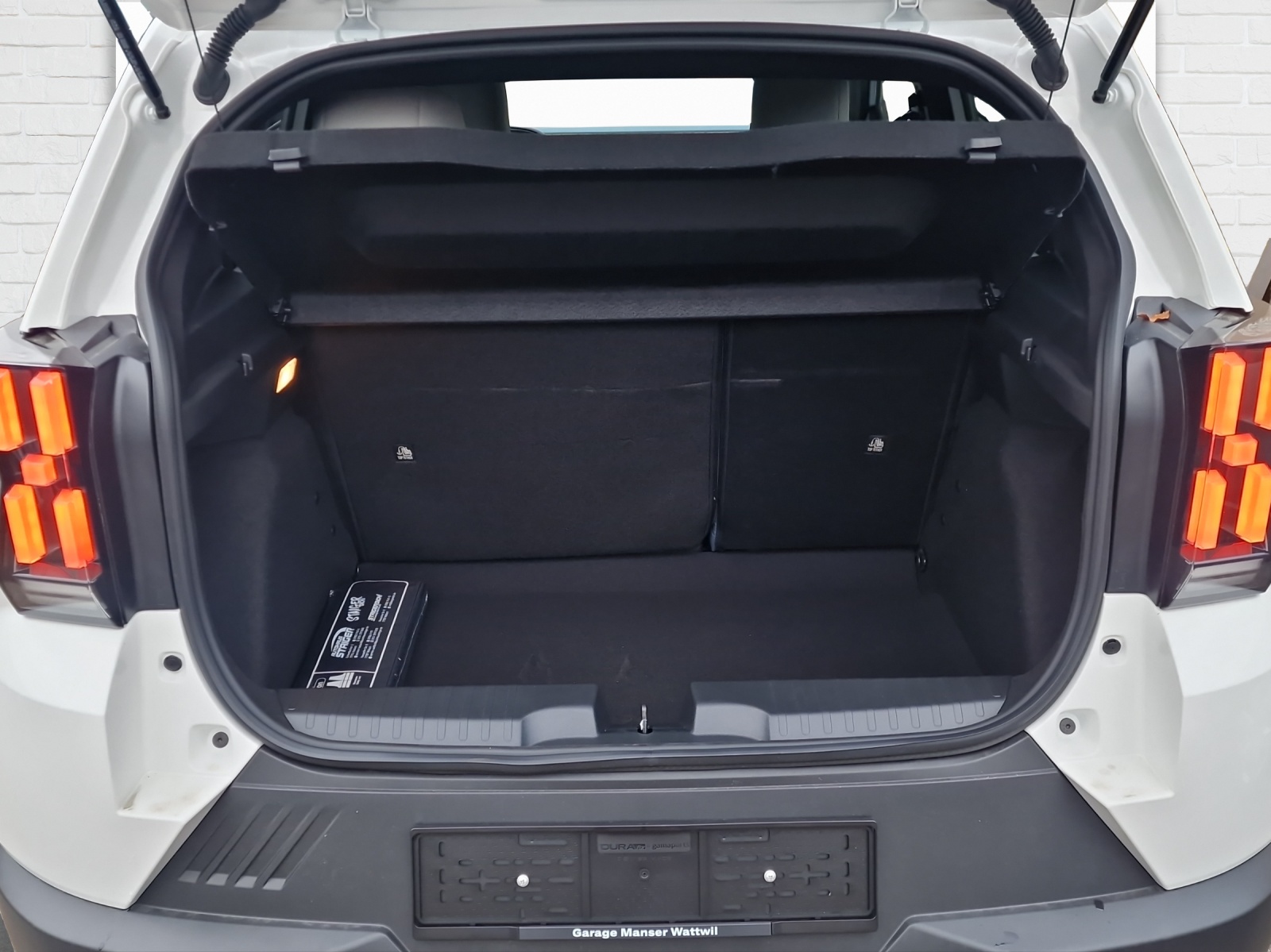 FIAT Grande Panda 1.2 Hybrid La Prima-image-12