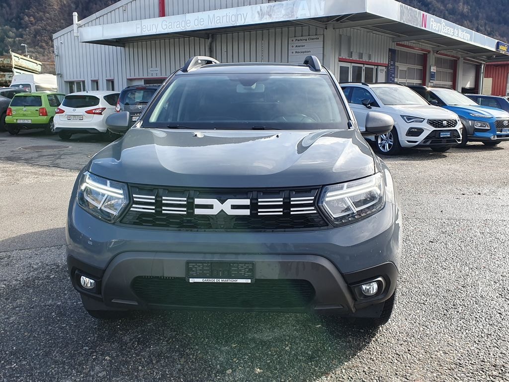 DACIA Duster TCe 150 Journey+ 4x4-image-3