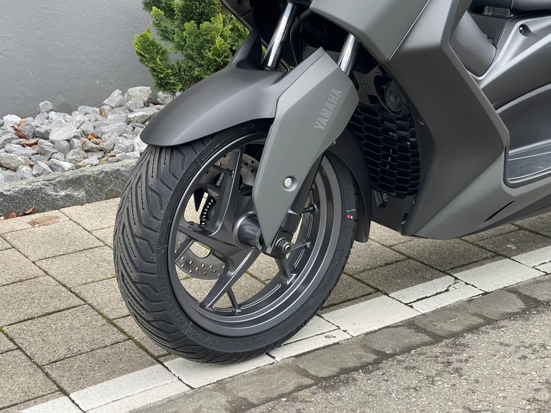 YAMAHA XMAX 125 2026-image-1