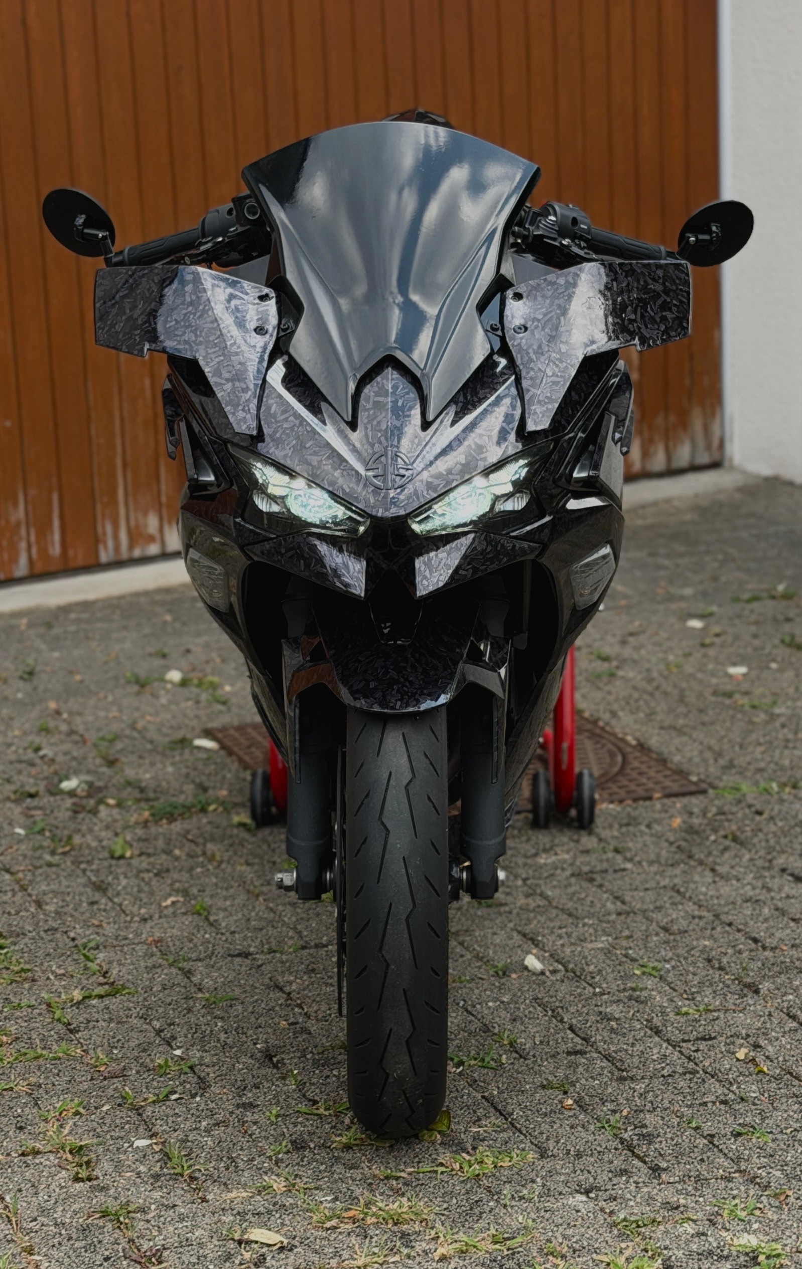 KAWASAKI Ninja 500 SE ABS - Carbon Edition-image-3