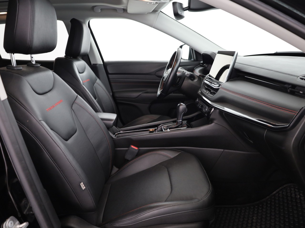 JEEP Compass 1.3 T PHEV Trailhawk Plus Sky AWD-image-8