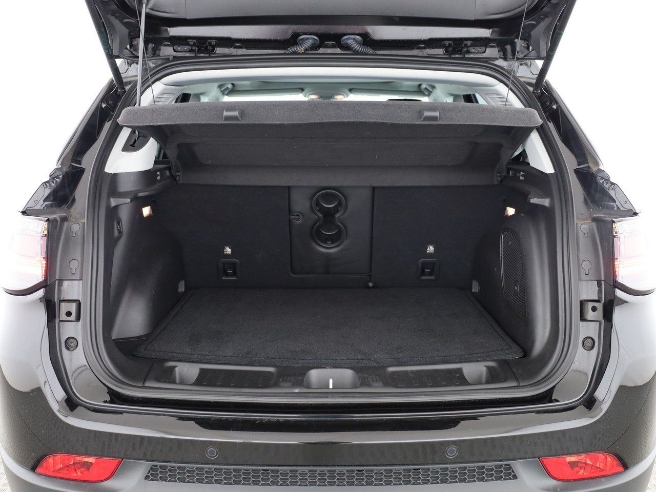 JEEP Compass 1.3 T PHEV Trailhawk Plus Sky AWD-image-5