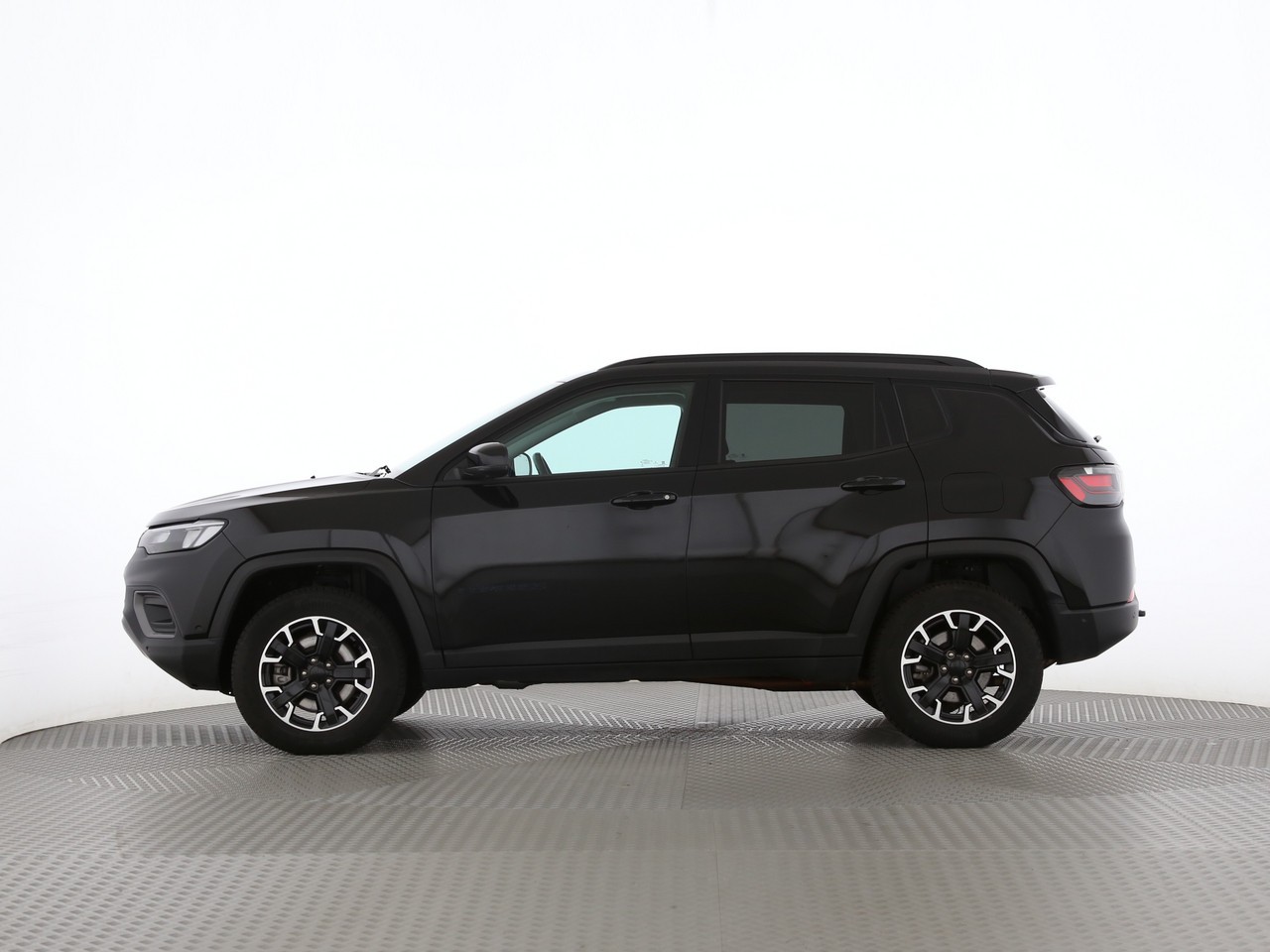 JEEP Compass 1.3 T PHEV Trailhawk Plus Sky AWD-image-2