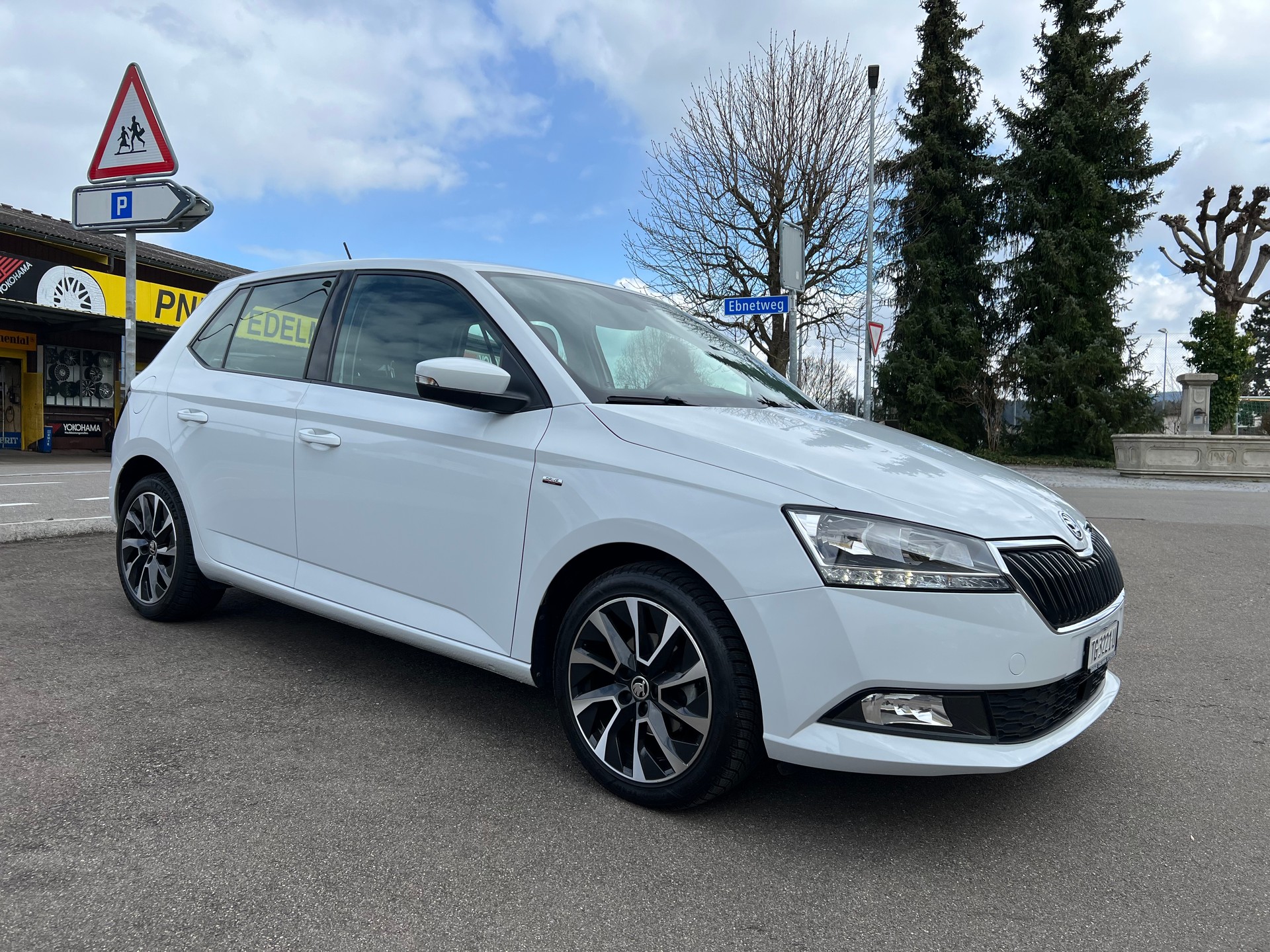 SKODA Fabia 1.0 TSI Drive-showroom-element-2