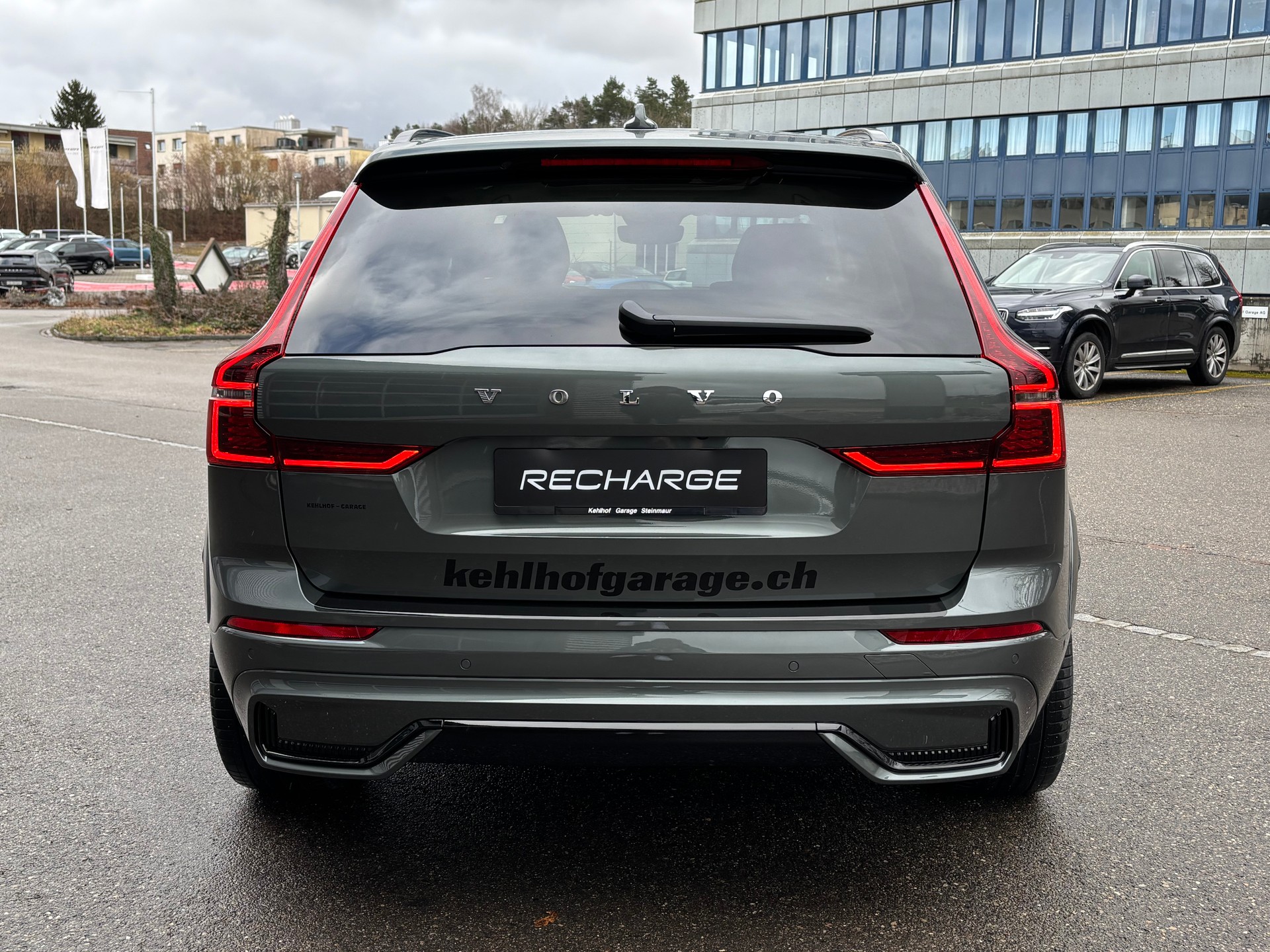 VOLVO XC60 2.0 T8 TE Ultra Dark eAWD-image-9