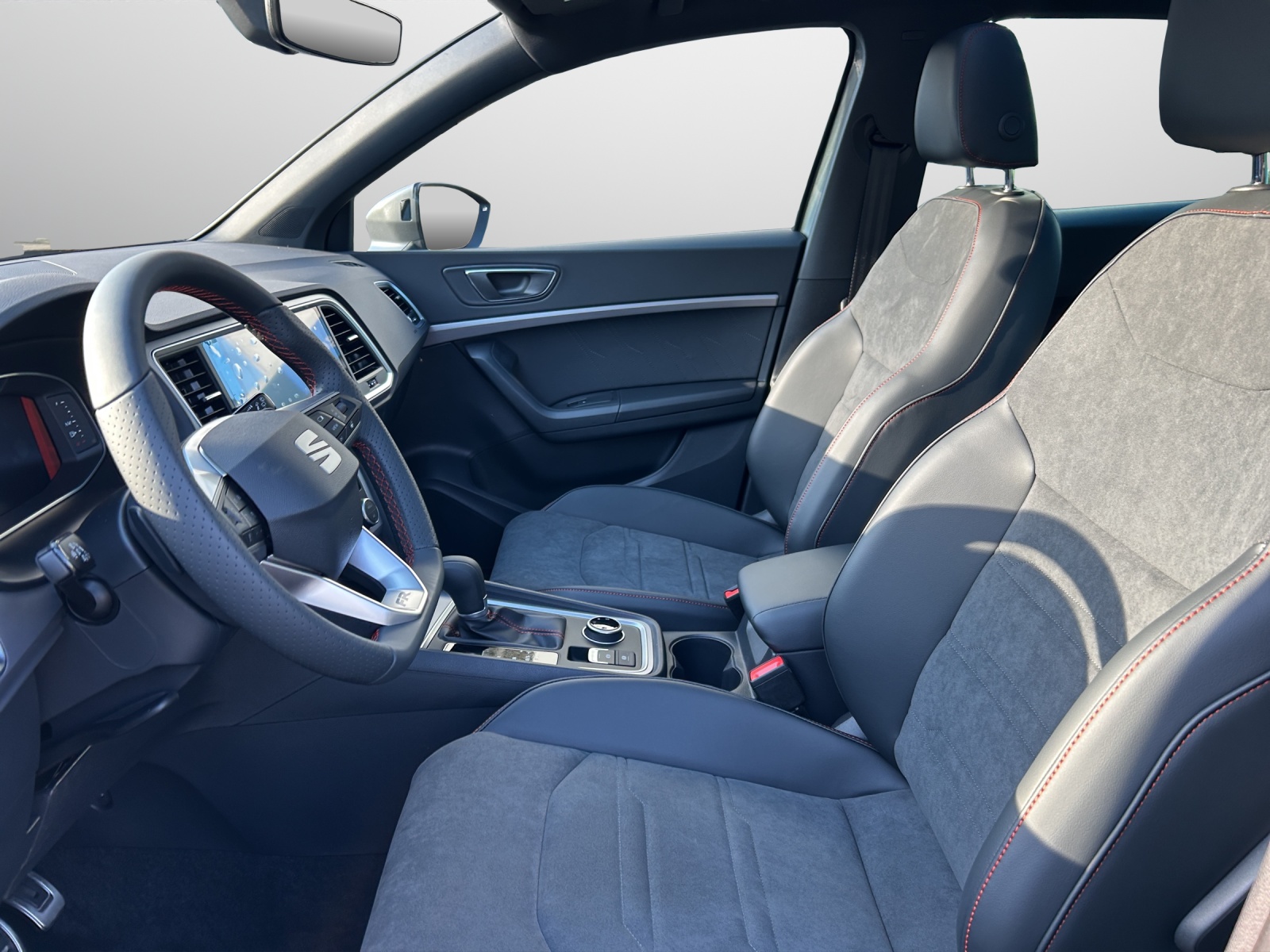 SEAT Ateca 1.5 TSI EVO 75 Edition DSG-image-4