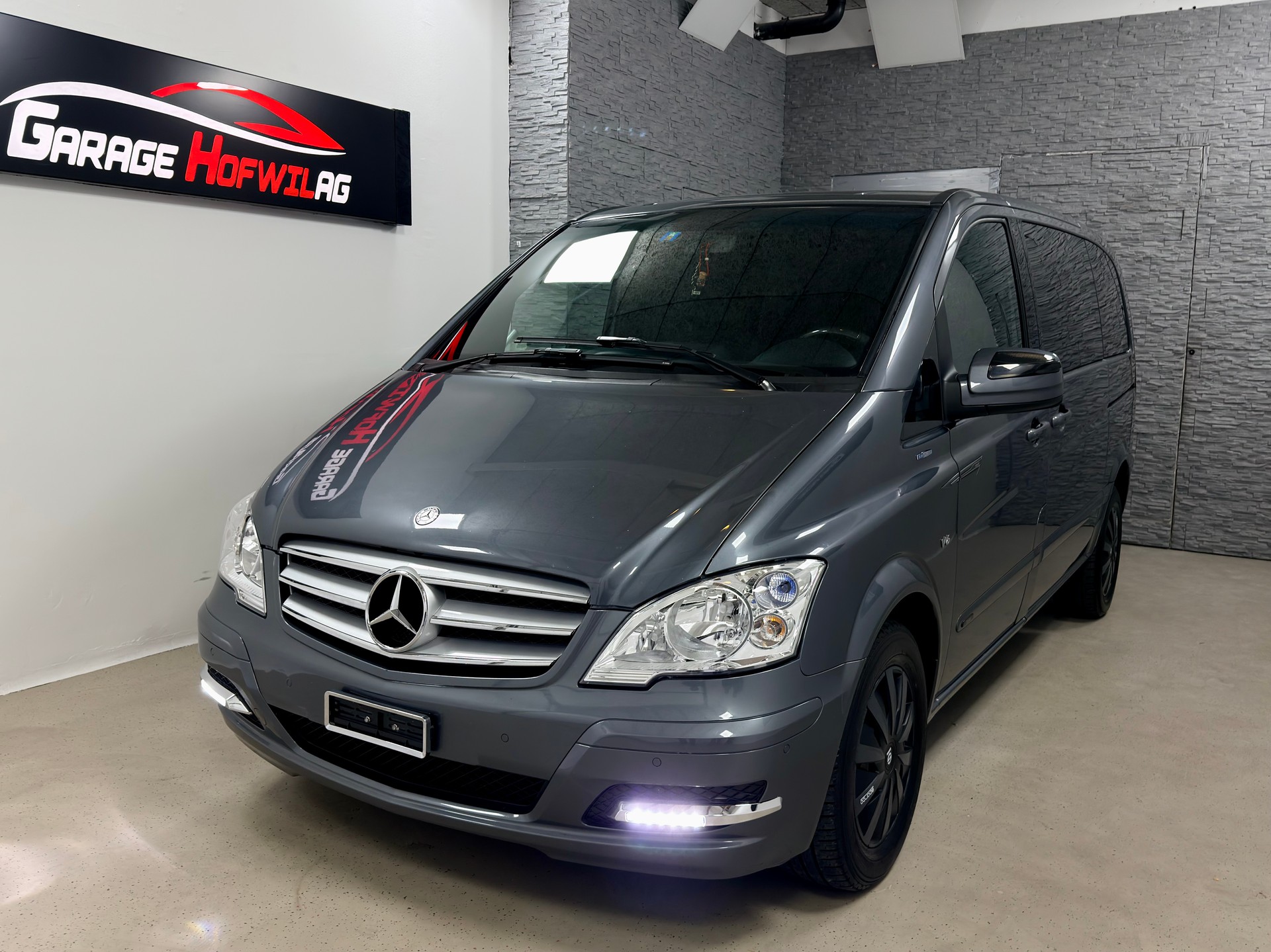 MERCEDES-BENZ Viano 3.0 CDI Blue Efficiency Ambiente EL A-image-2
