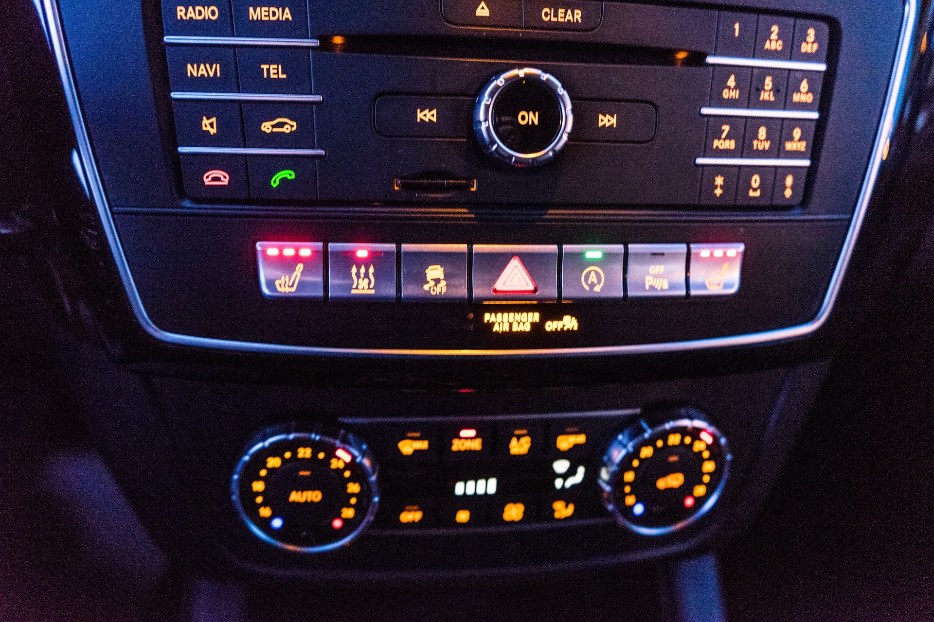 MERCEDES-BENZ GLE 250 d Executive 4Matic 9G-Tronic STANDHEIZUNG-image-19