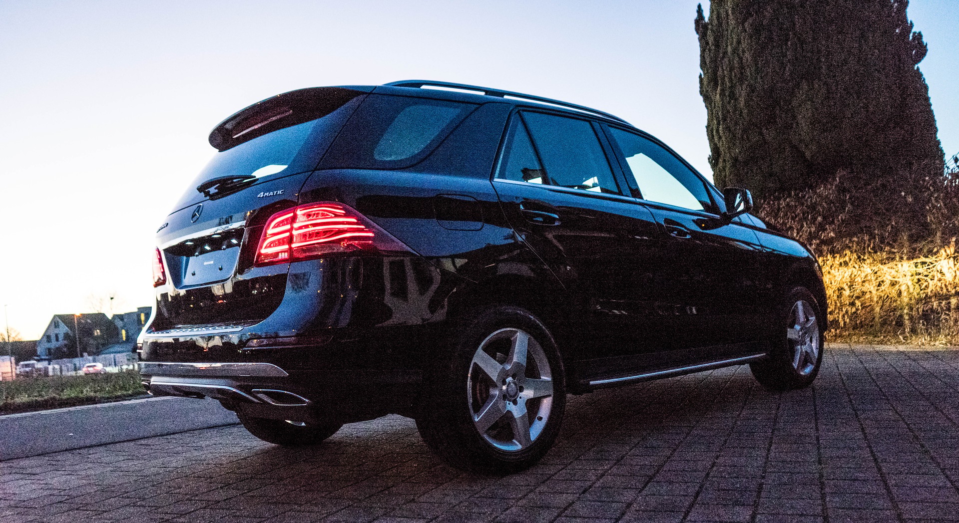 MERCEDES-BENZ GLE 250 d Executive 4Matic 9G-Tronic STANDHEIZUNG-image-24