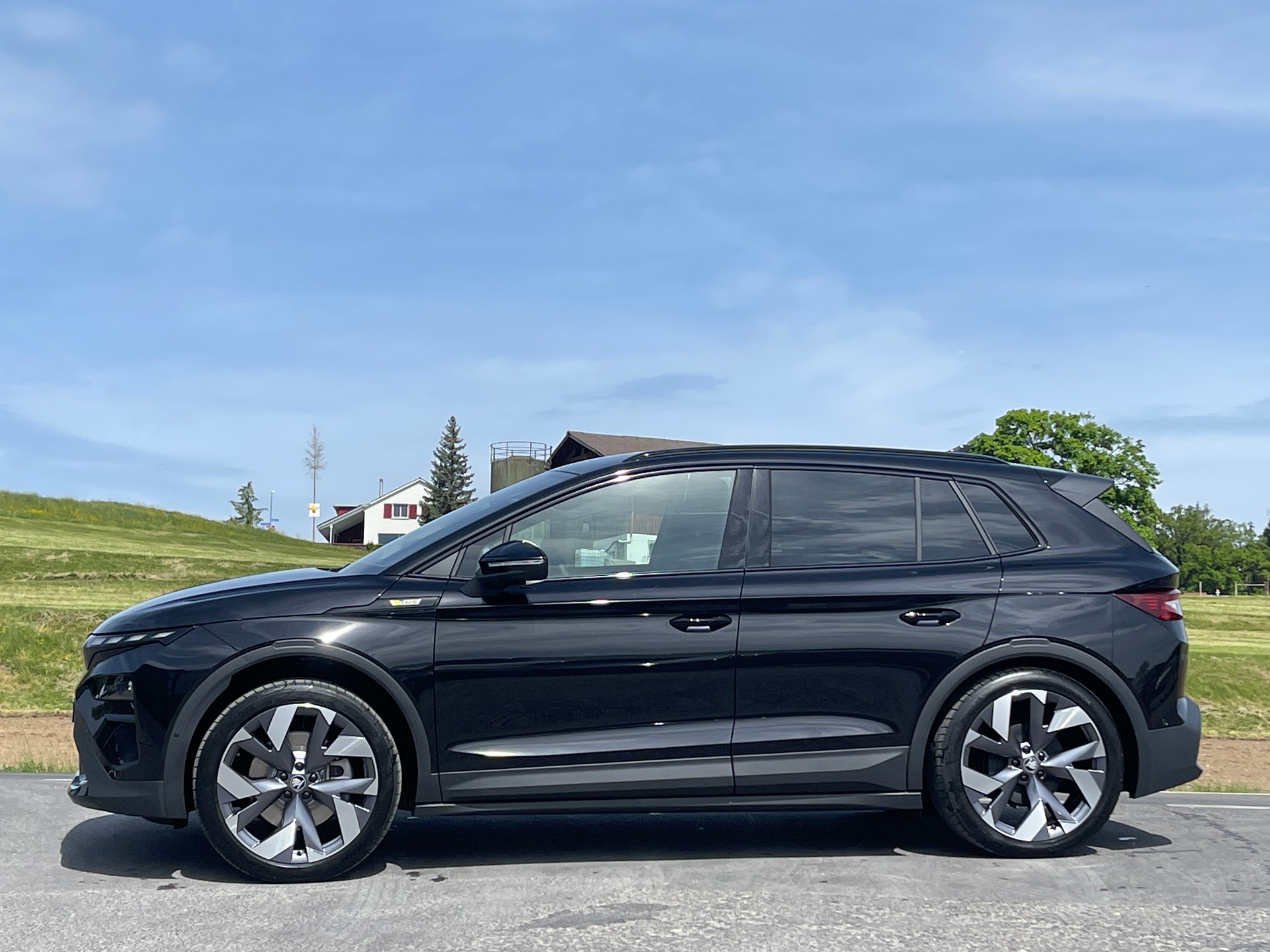 SKODA Elroq RS 4x4-showroom-element-1