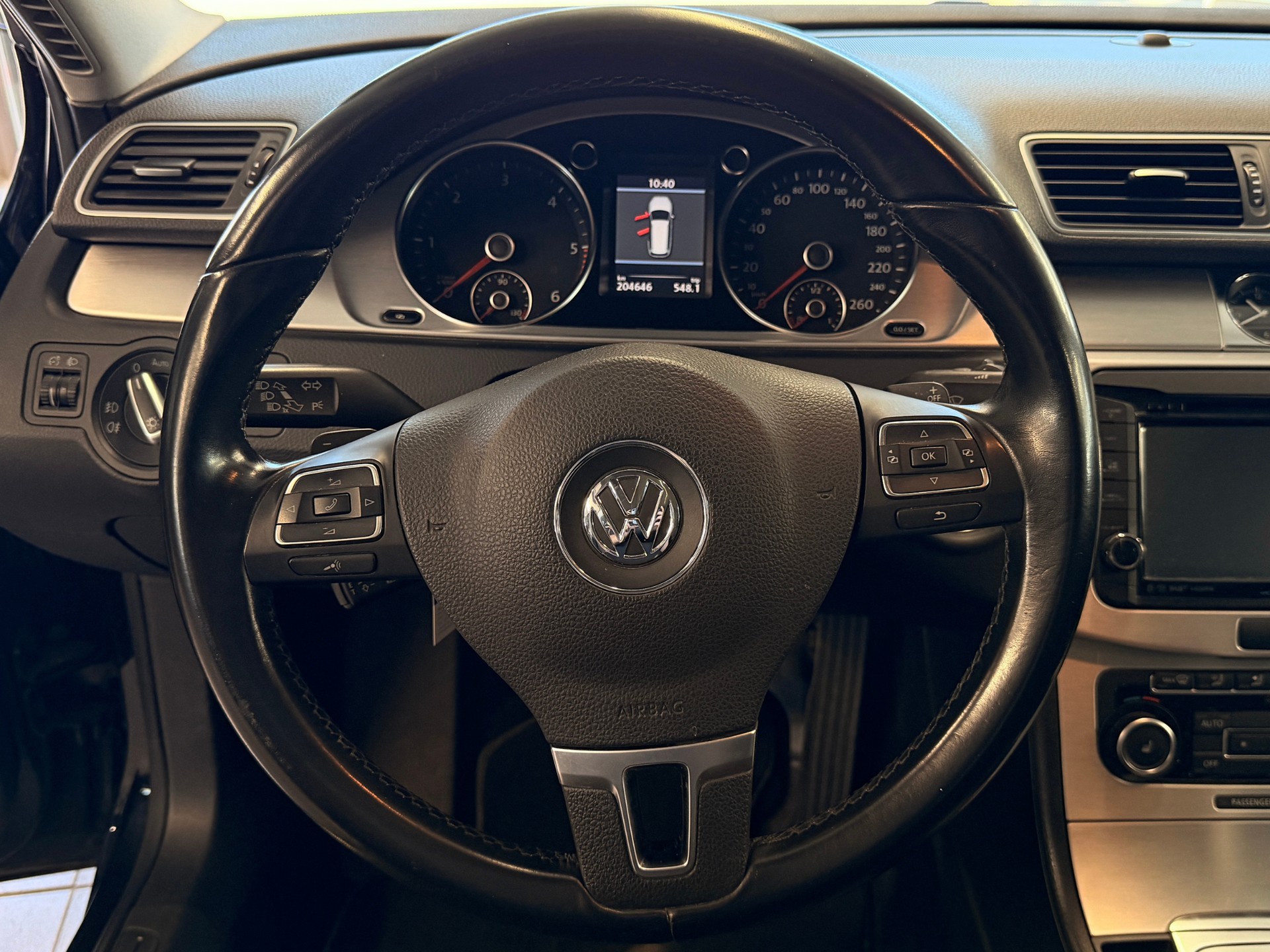 VW Passat Variant 2.0 TDI BMT Highline 4MDSG-image-16