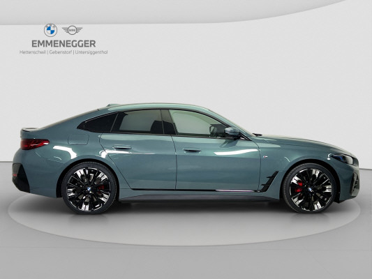 BMW i4 xDrive 40 M Sport Pro-image-5