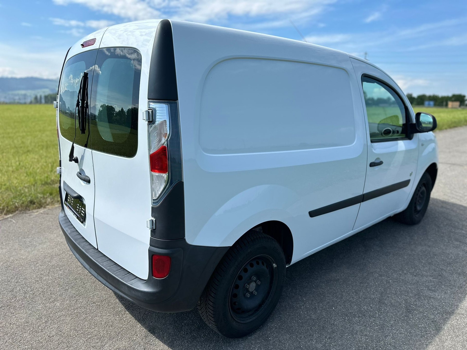 RENAULT Kangoo Z.E. Access-image-5