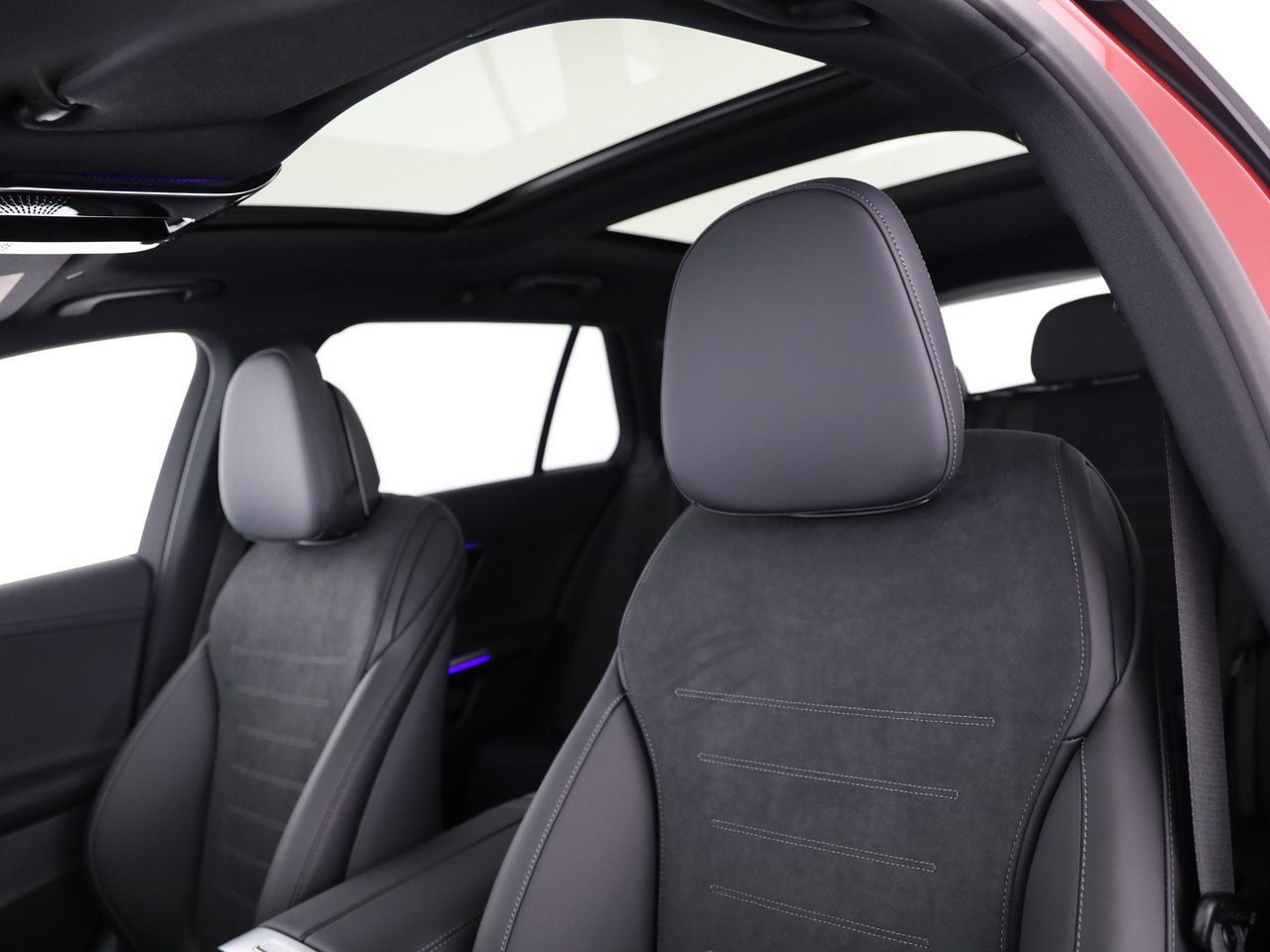 MERCEDES-BENZ C 220 d T 4 Matic-image-6