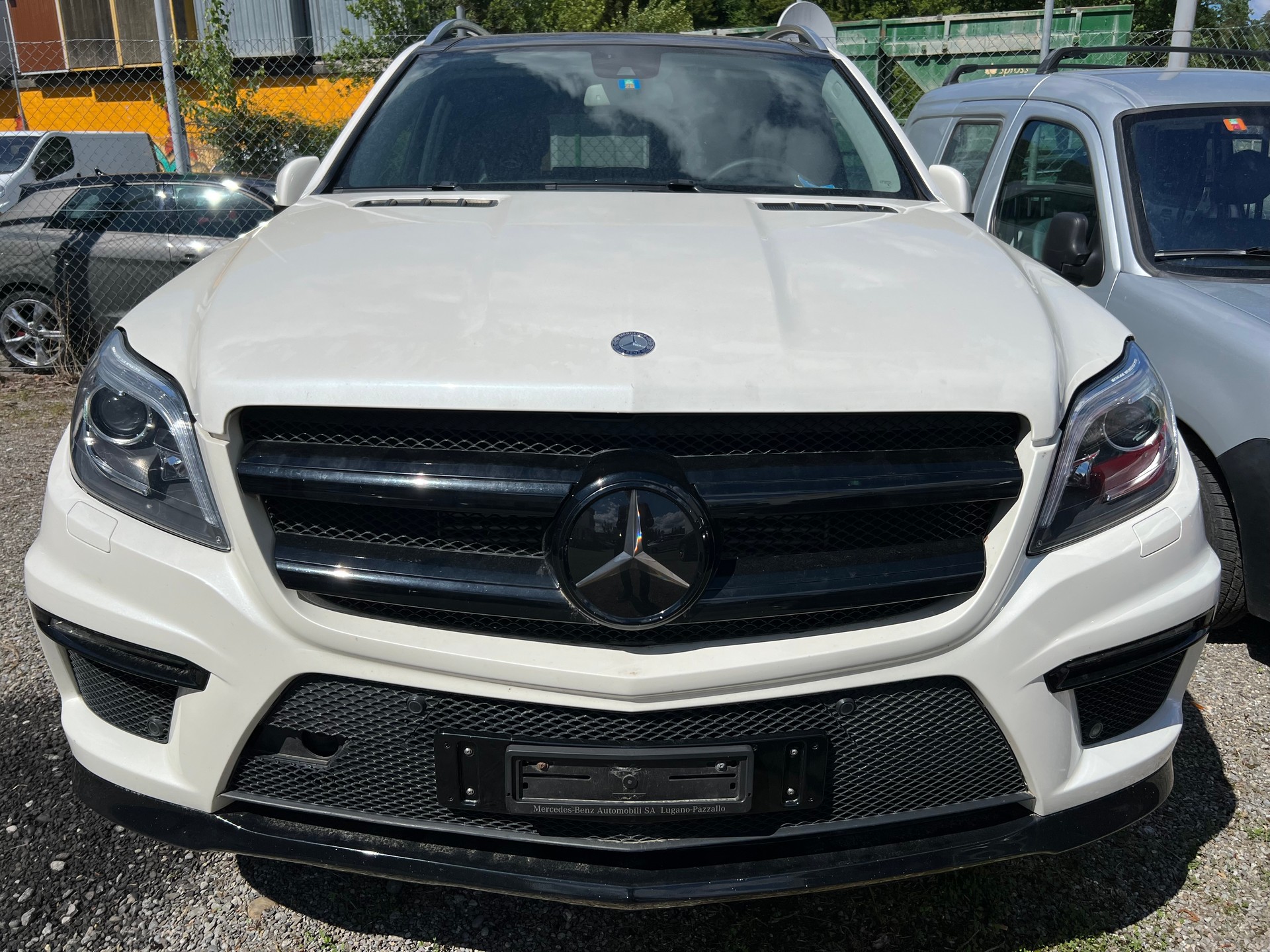 MERCEDES-BENZ GL 350 BlueTEC 4Matic 7G-TRONIC
