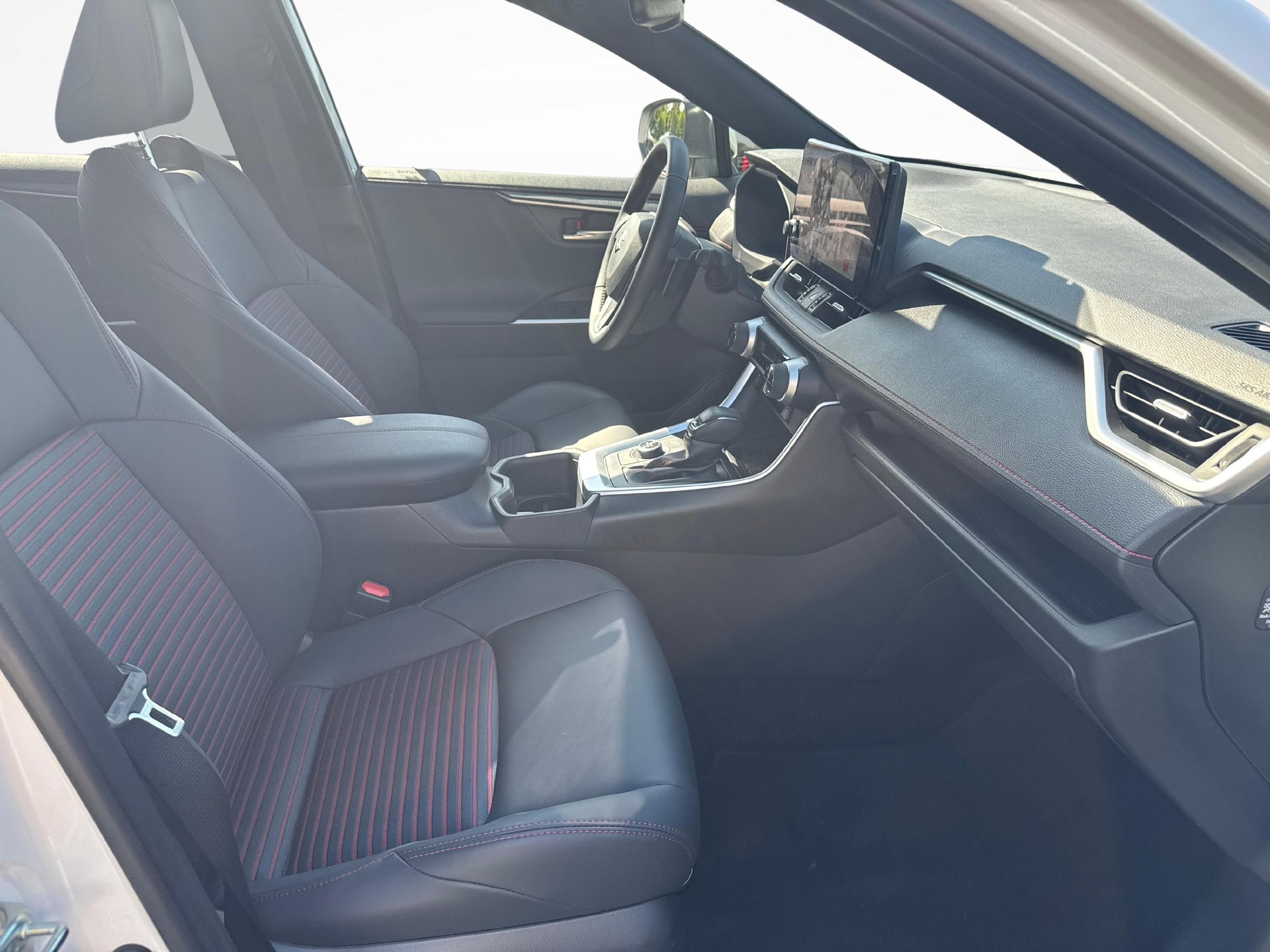 SUZUKI Across 2.5 PHEV Compact Top 4x4-image-9