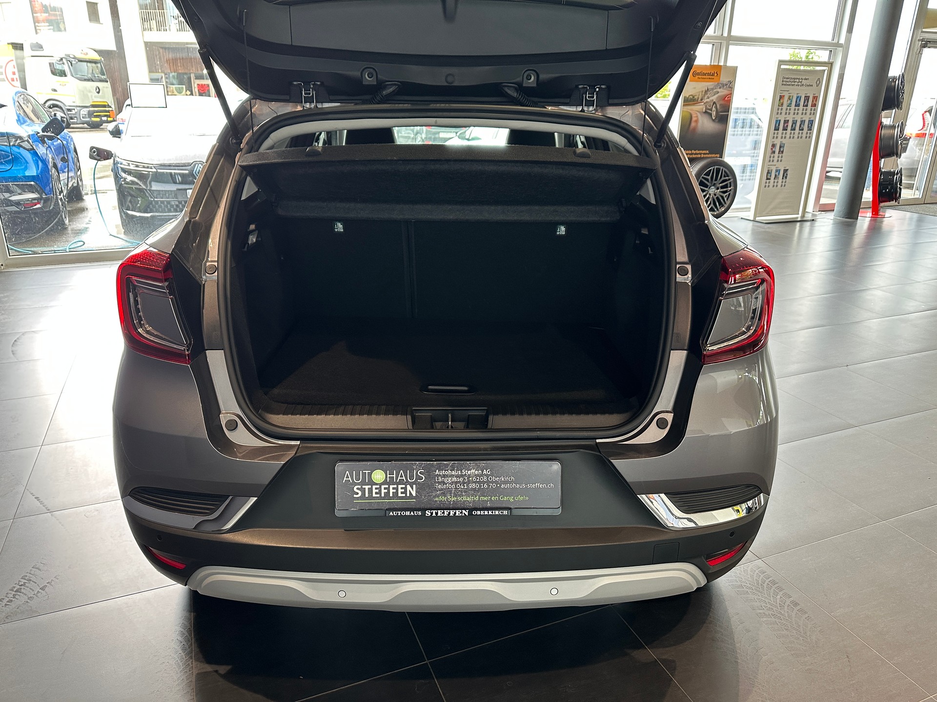 RENAULT Captur 1.3 TCe EDC Intens EDC-image-5