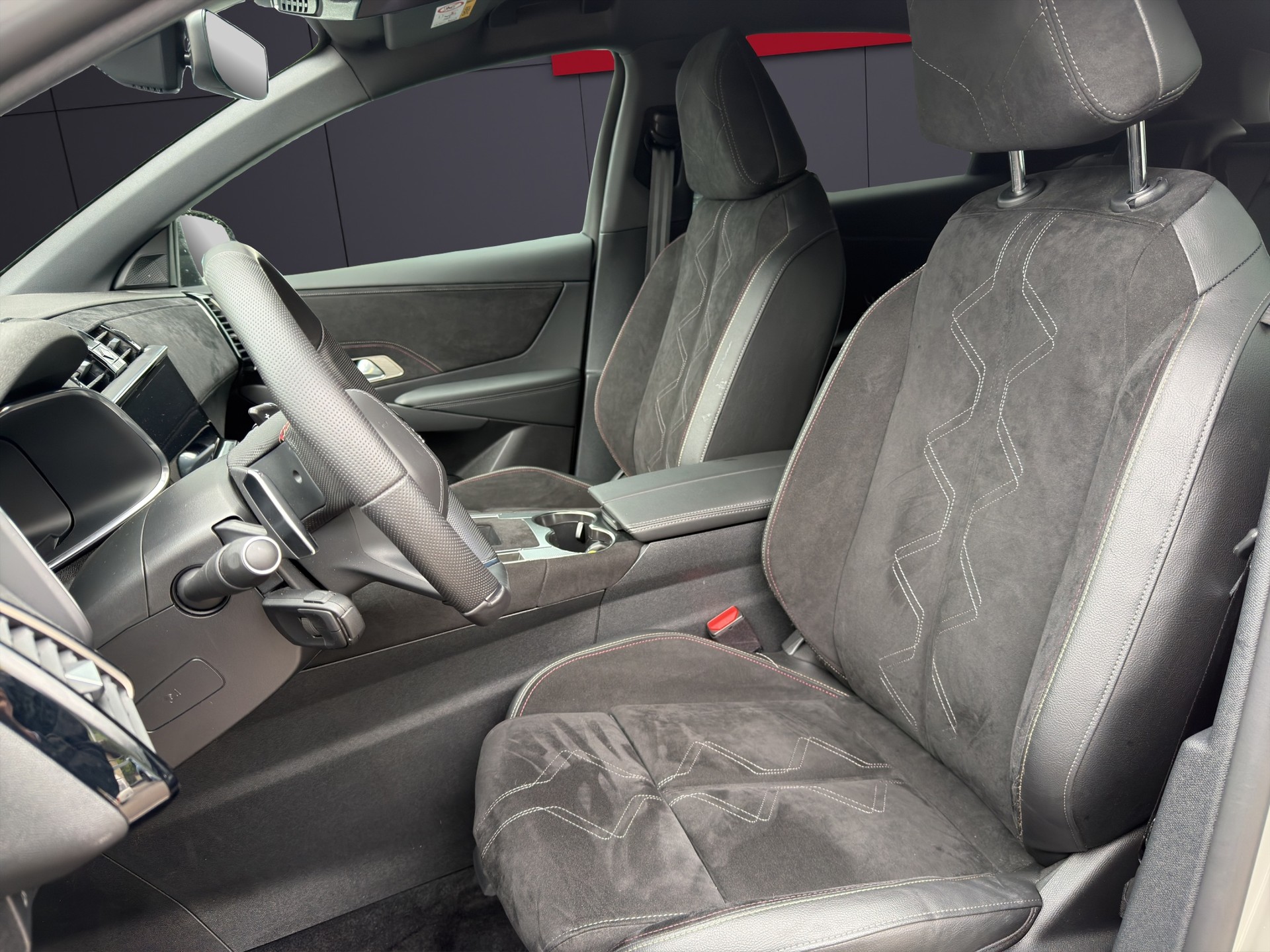 DS AUTOMOBILES DS7 1.5 BlueHDi Pallas-image-5