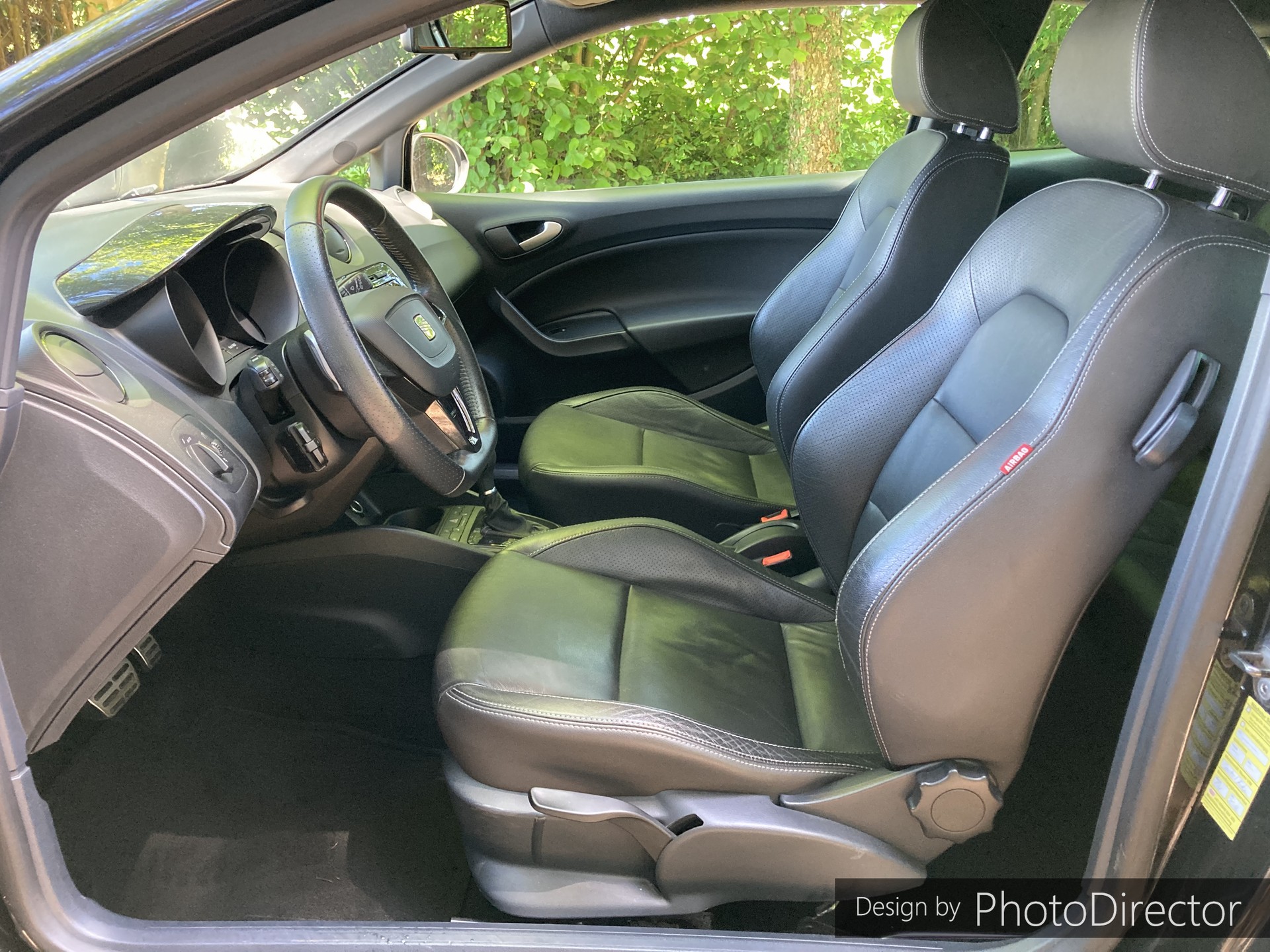 SEAT Ibiza SC 1.4 TSI Cupra R210 Swiss Racing DSG-image-5