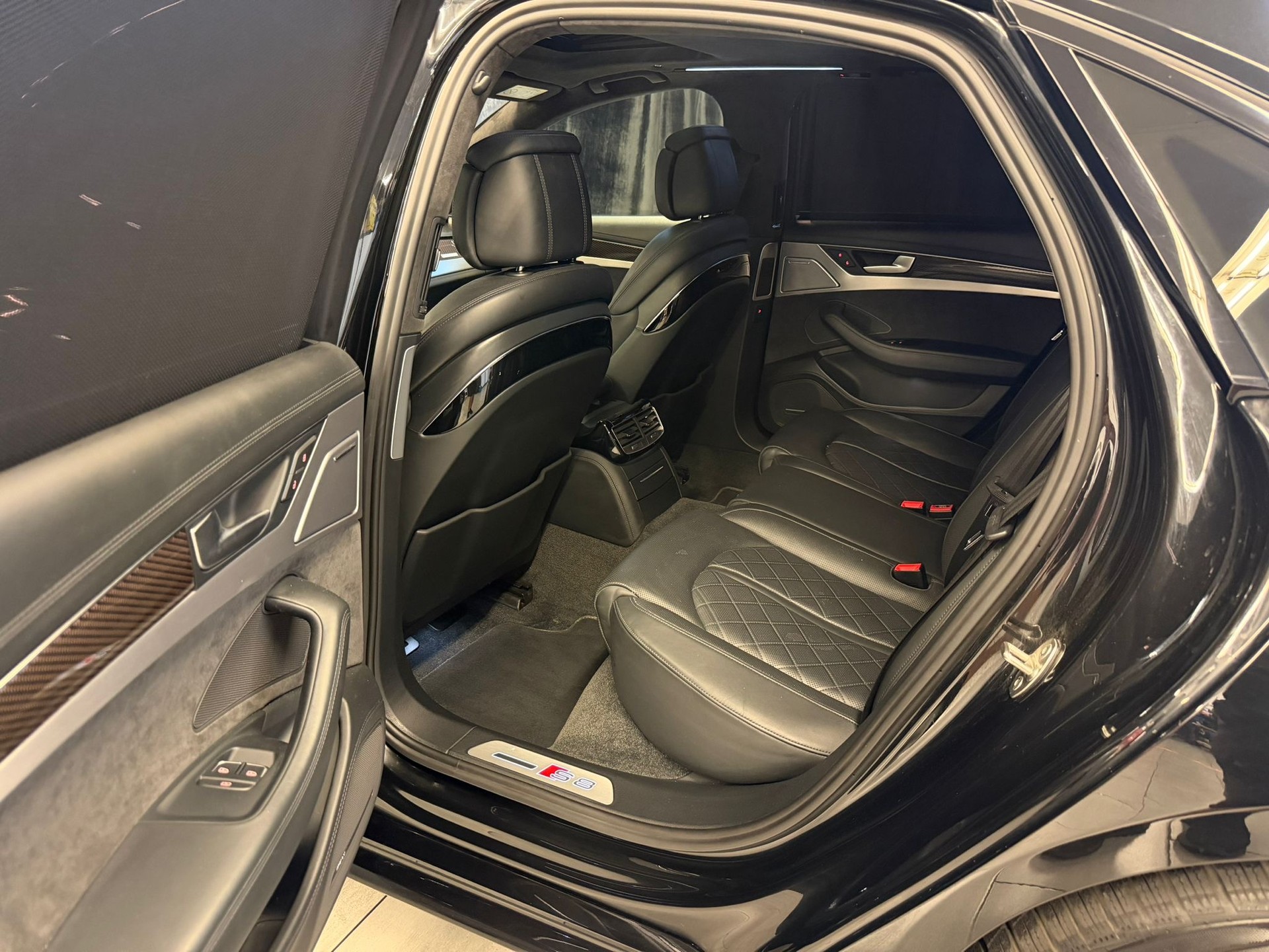 AUDI S8 4.0 TFSI V8 plus ABT 705 PS quattro tiptronic-image-15