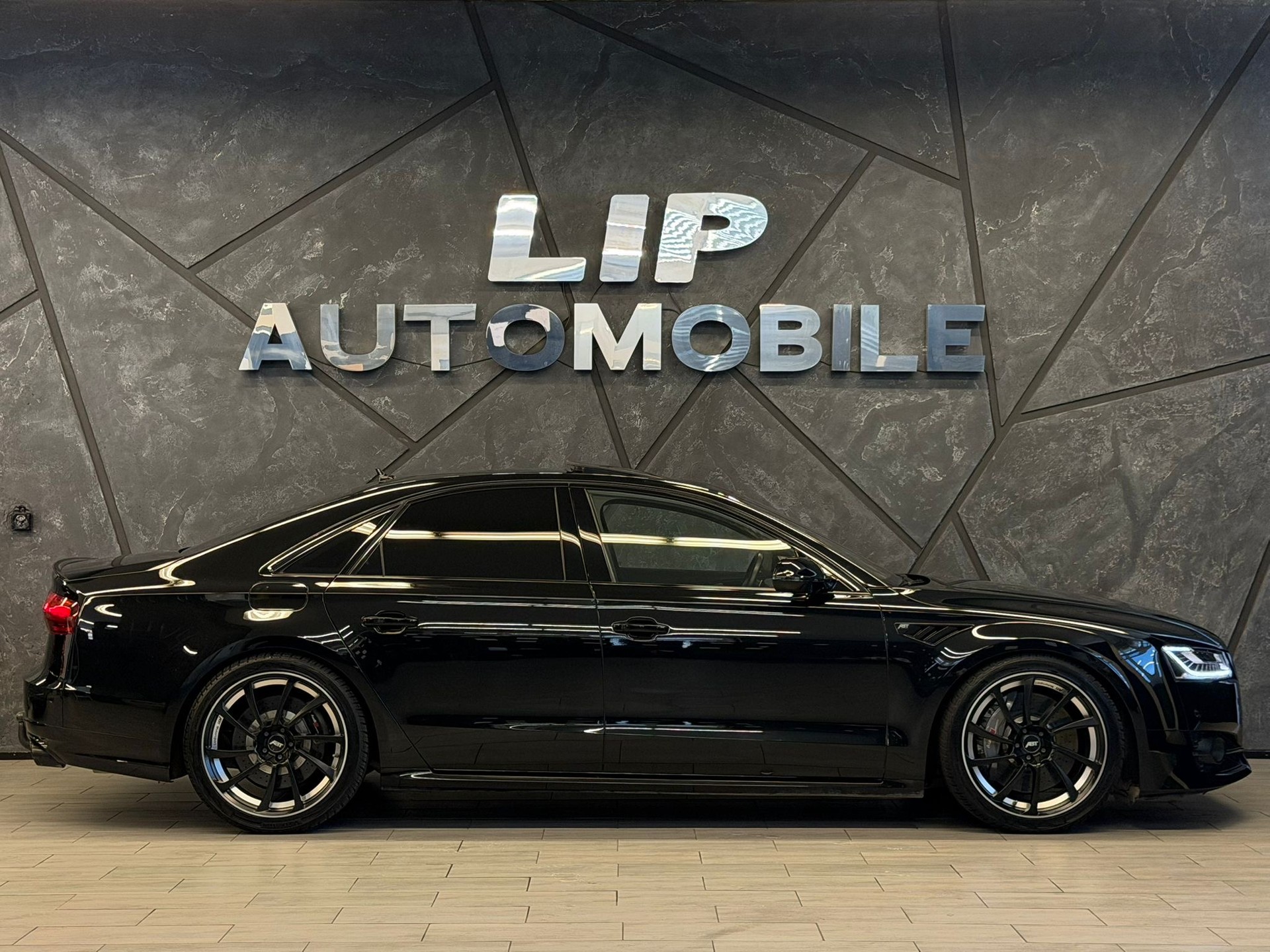 AUDI S8 4.0 TFSI V8 plus ABT 705 PS quattro tiptronic-showroom-element-3