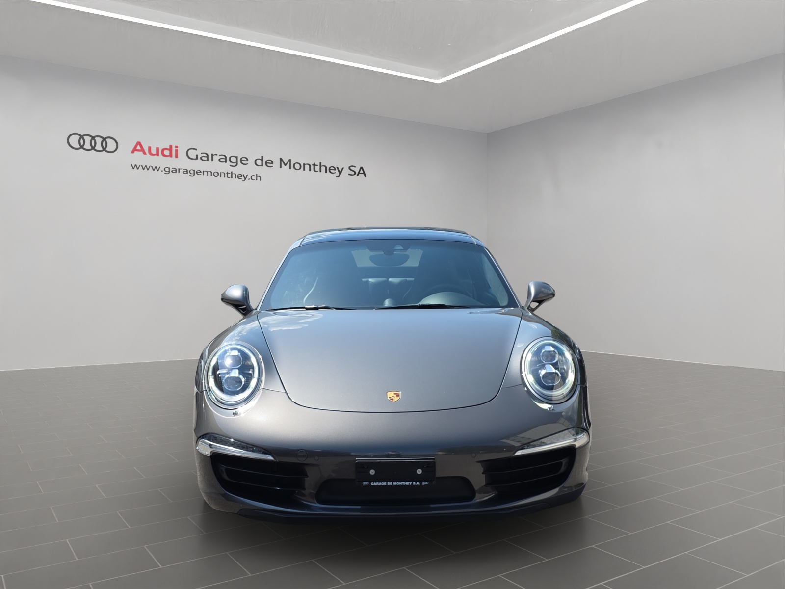 PORSCHE 911 Carrera 4S PDK-image-4