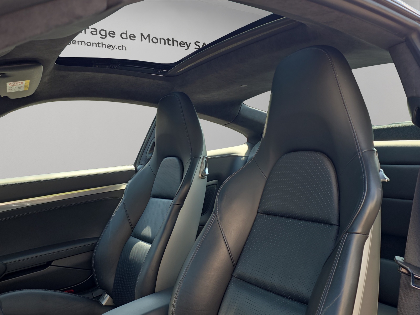 PORSCHE 911 Carrera 4S PDK-image-7