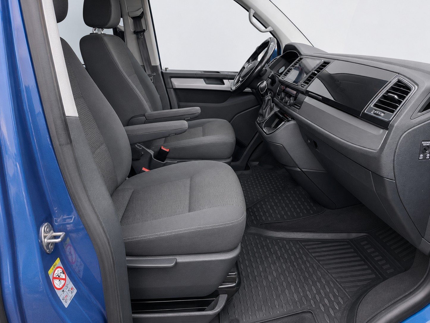 VW T6 Multivan 2.0 TDI 204 Comfortline DSG 4m-image-6