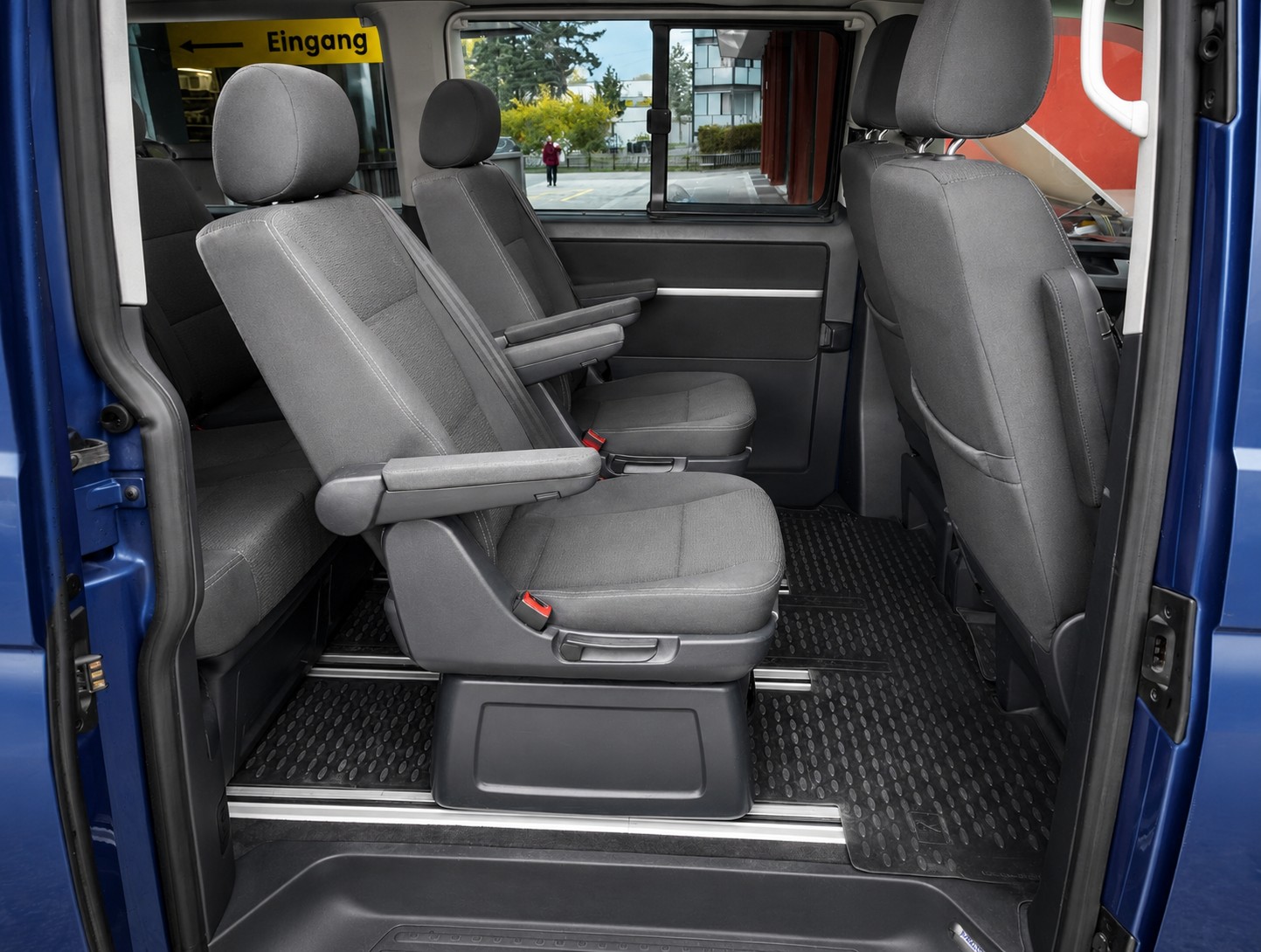 VW T6 Multivan 2.0 TDI 204 Comfortline DSG 4m-image-7