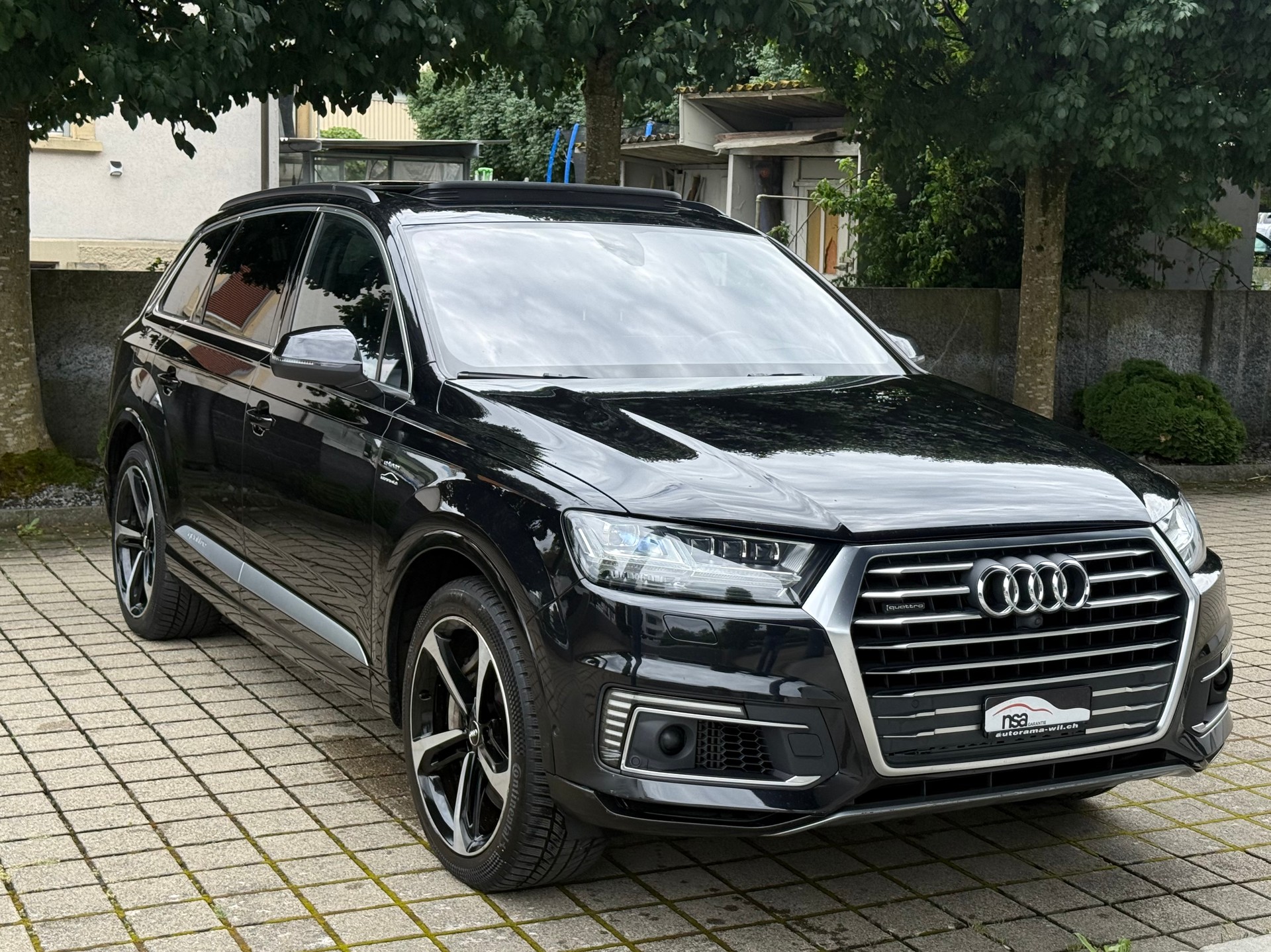 AUDI Q7 e-tron 3.0 TDI quattro tiptronic-image-2