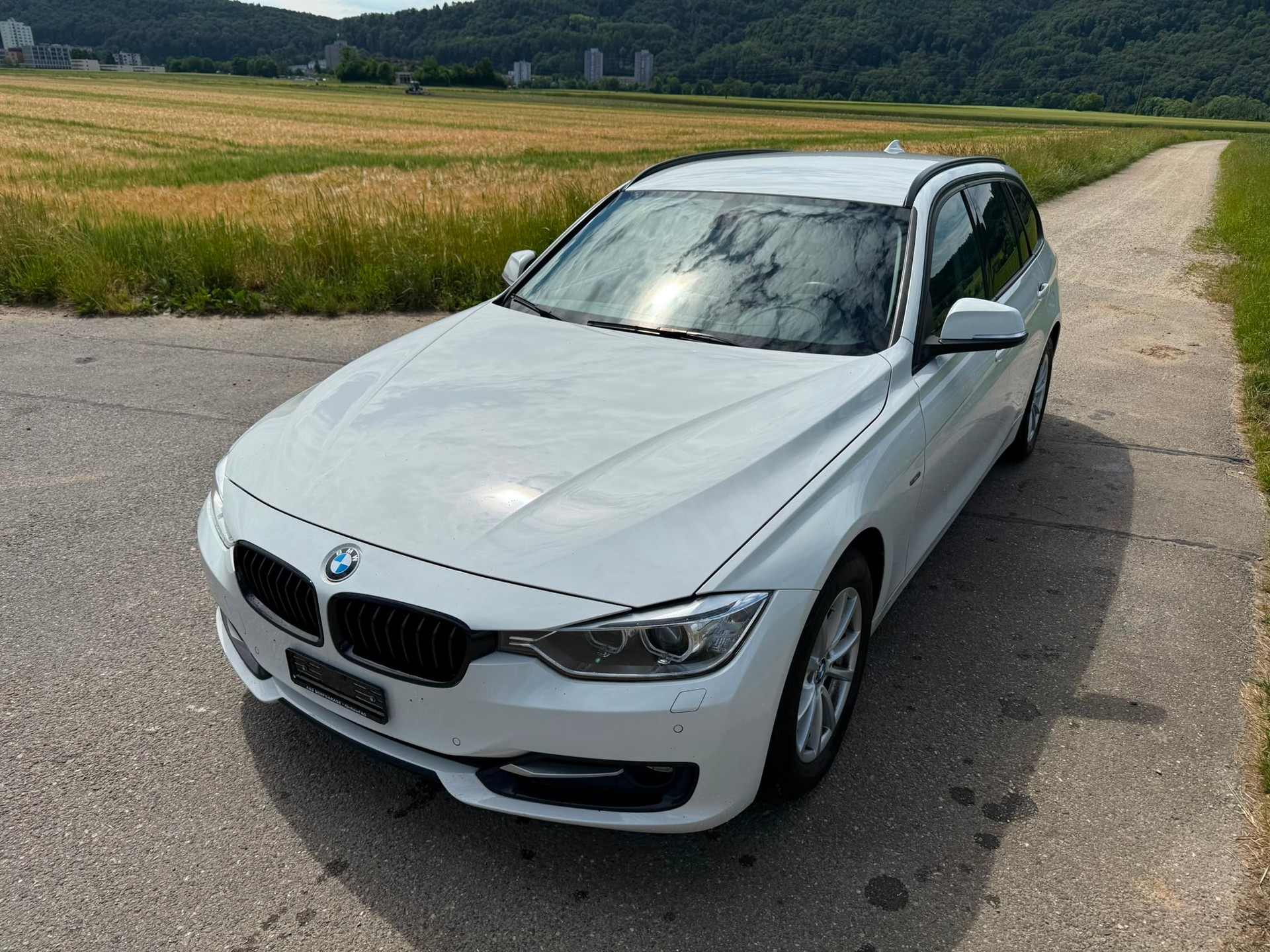BMW 318d Touring