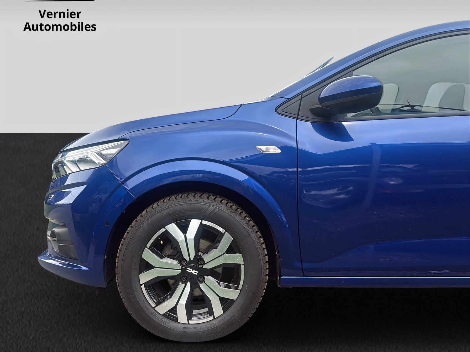 DACIA Sandero TCe 90 Comfort CVT-image-6
