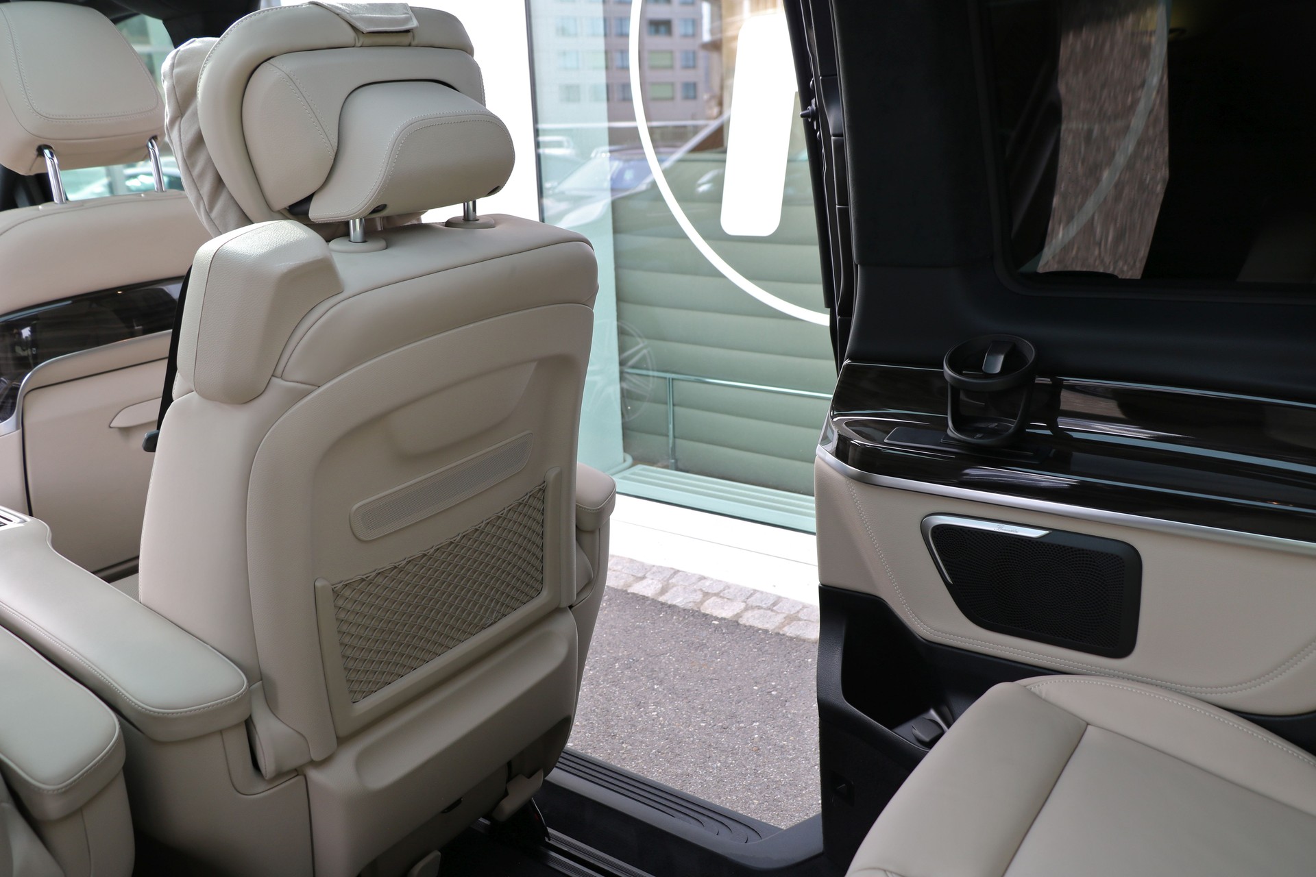 MERCEDES-BENZ V 300 d lang Exclusive 4Matic 9G-Tronic **Luxus-Einzelsitze**-image-18