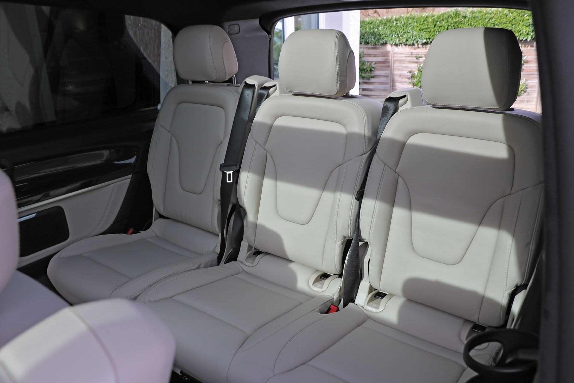 MERCEDES-BENZ V 300 d lang Exclusive 4Matic 9G-Tronic **Luxus-Einzelsitze**-image-16