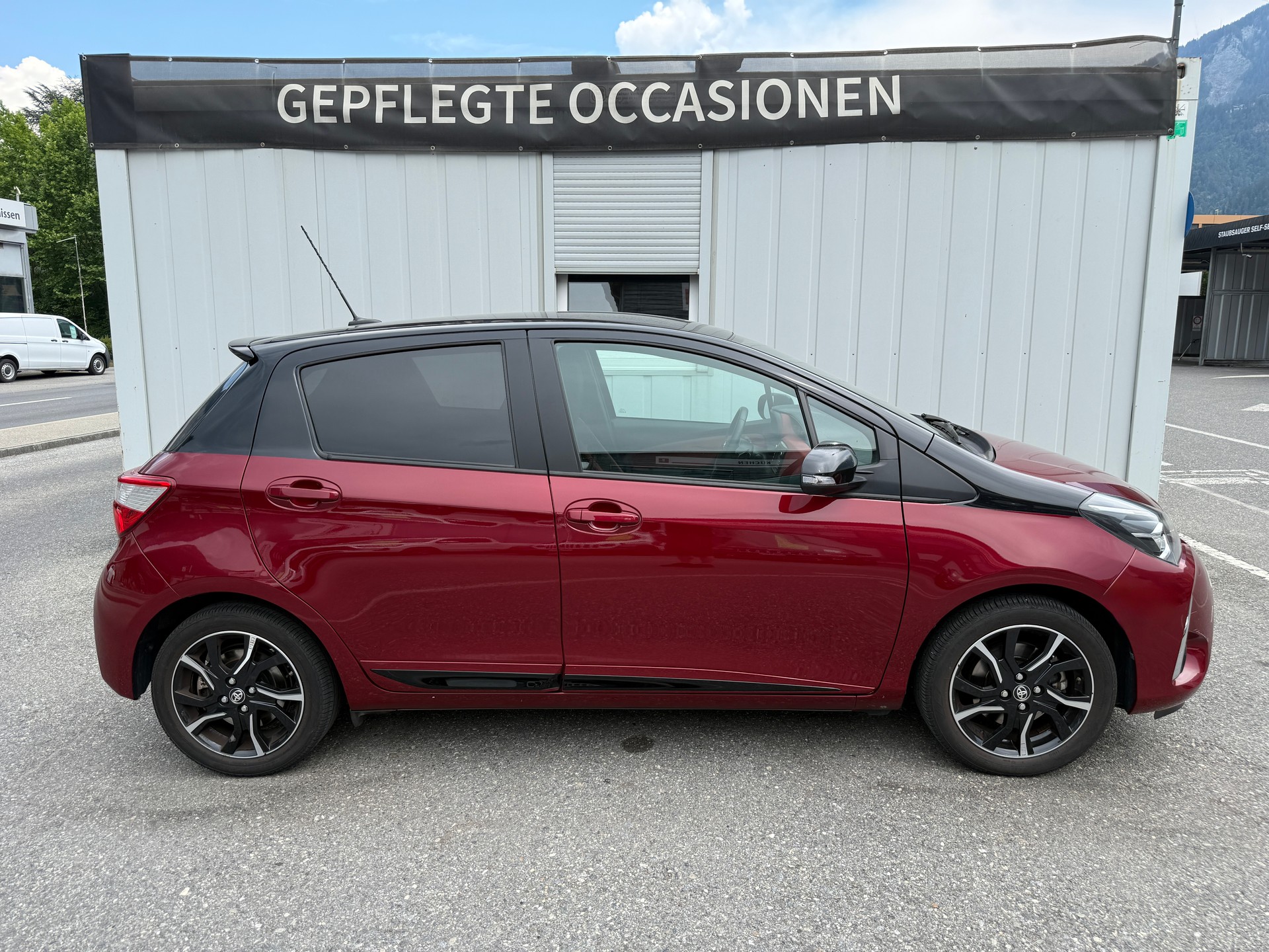TOYOTA Yaris 1.5 Style EDITION *1. HAND * CH-FZ* DAB*KAMERA*FRISCH AB MFK*-showroom-element-2