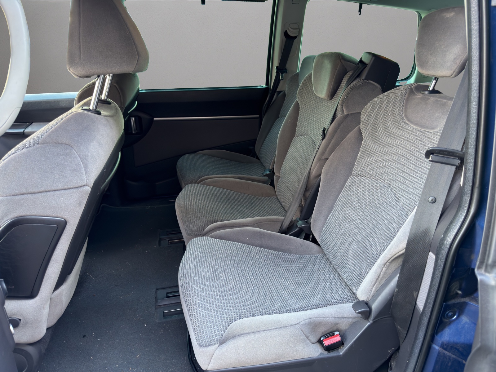 PEUGEOT 807 2.2 16V HDi SV-image-12
