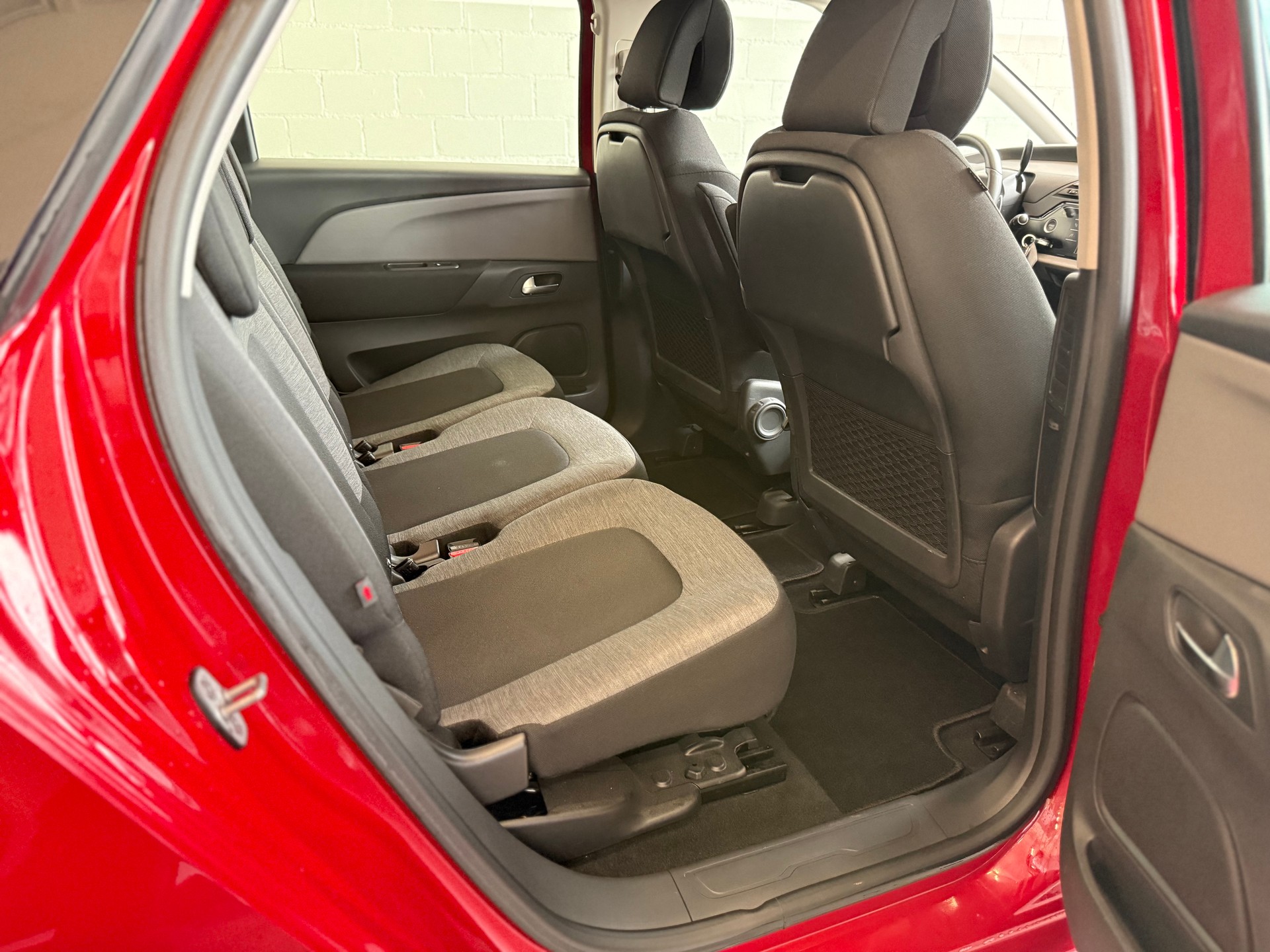 CITROEN C4 Spacetourer 1.2 Pure Tech Feel Edition EAT8-image-9