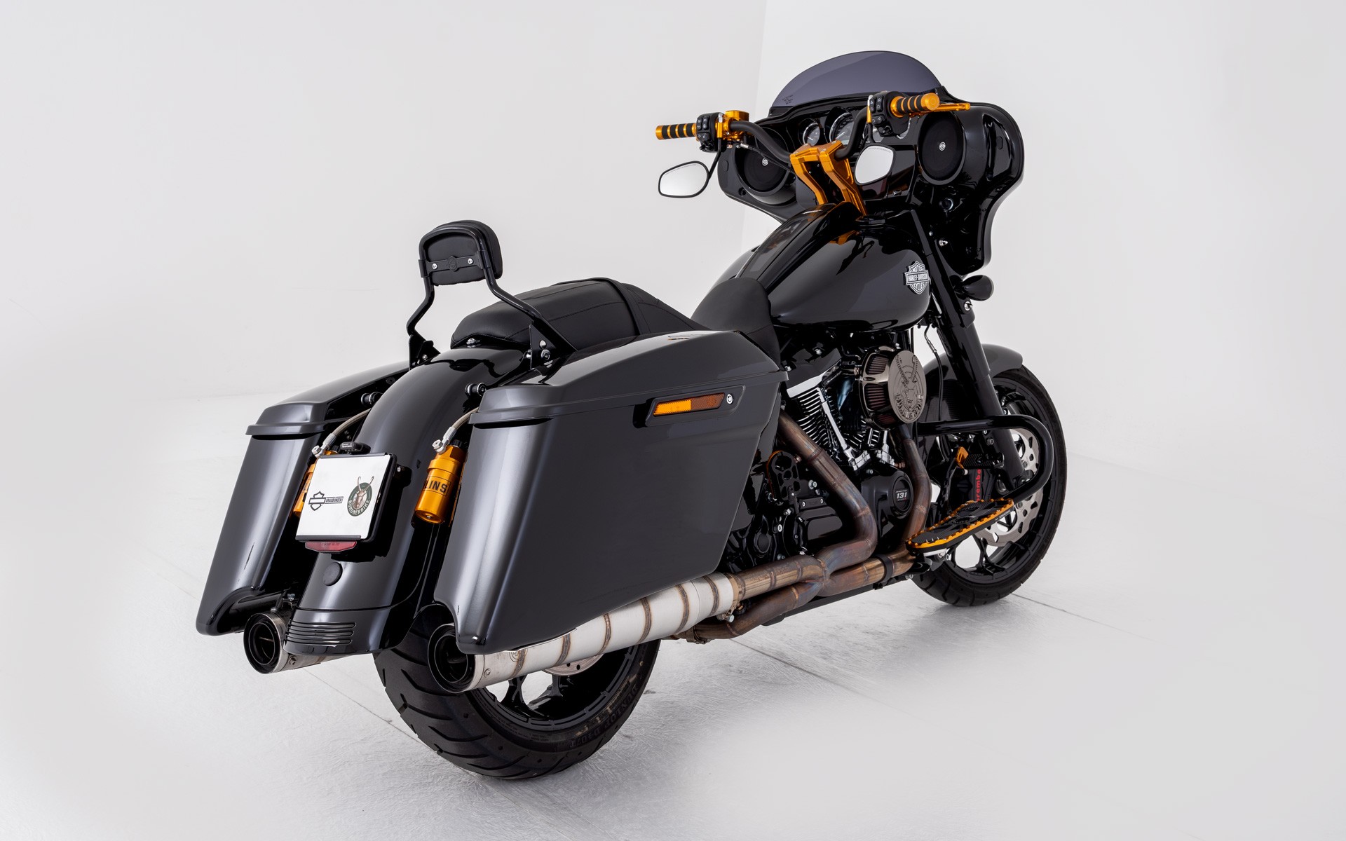 HARLEY-DAVIDSON FLHXS Street Glide Special Black Finish 114-image-2