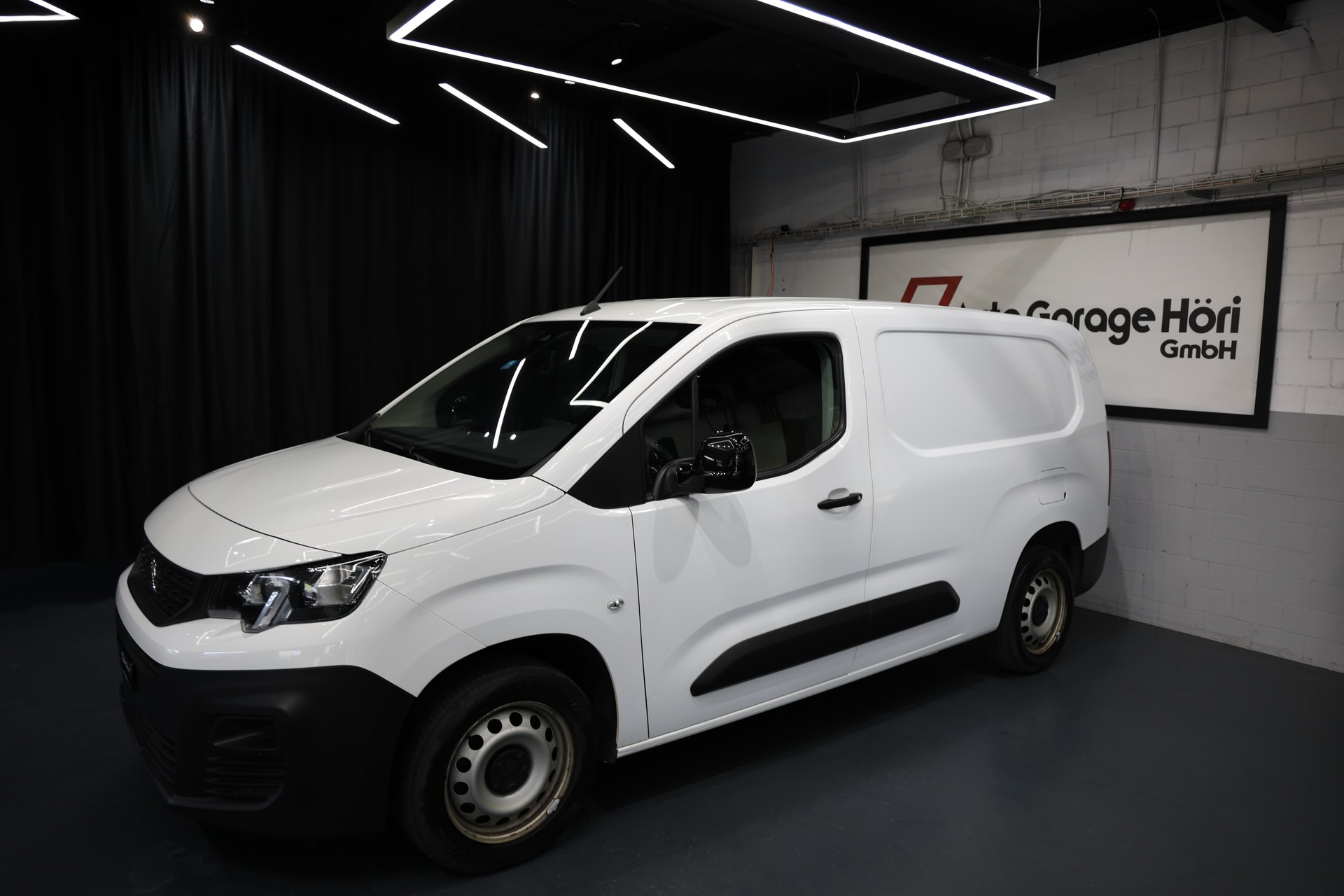 PEUGEOT Partner 1.5 Blue HDi s/s Long Automat-showroom-element-2