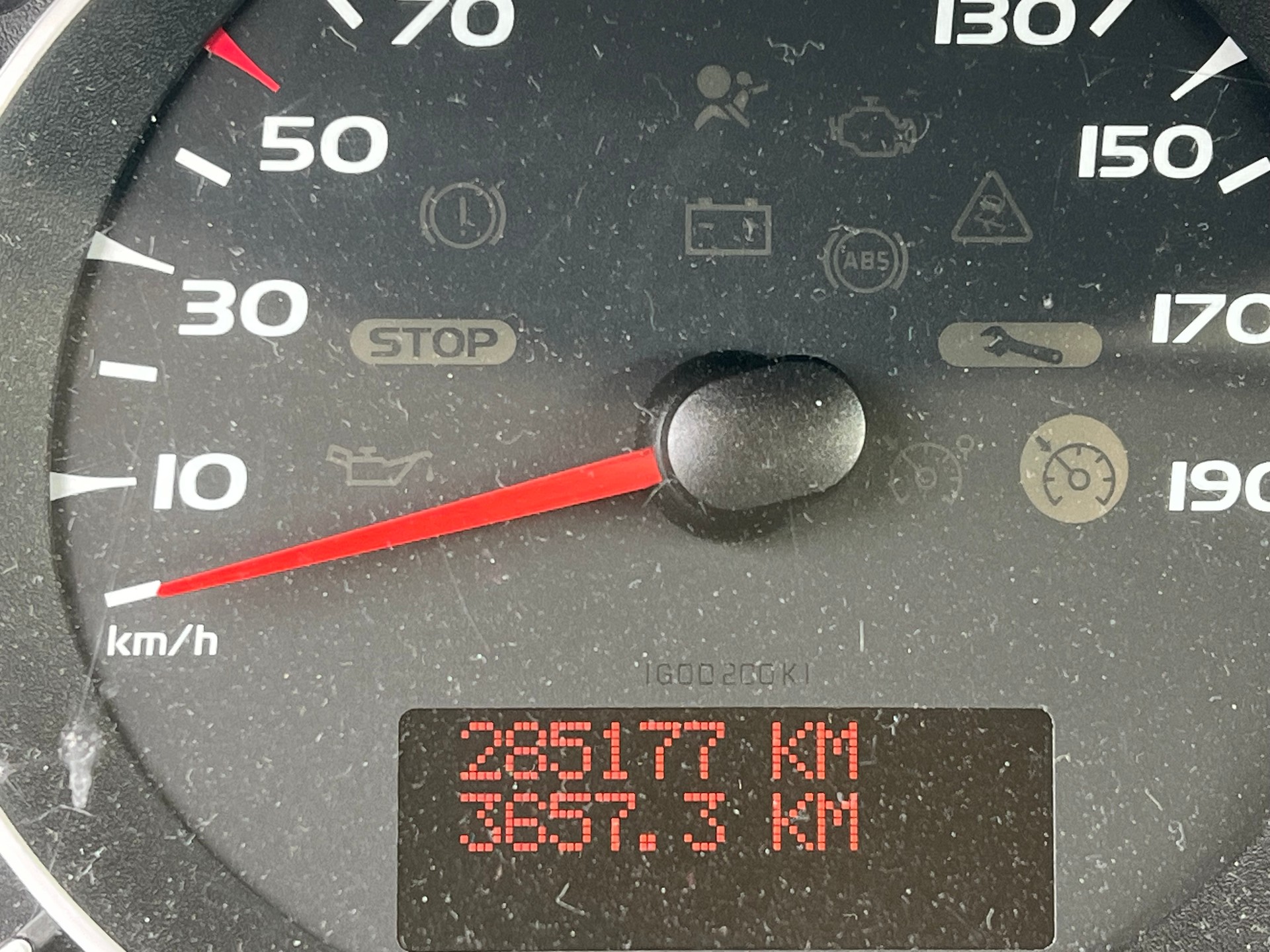 RENAULT Kangoo 1.6 16V Dynamique Automatic-image-8