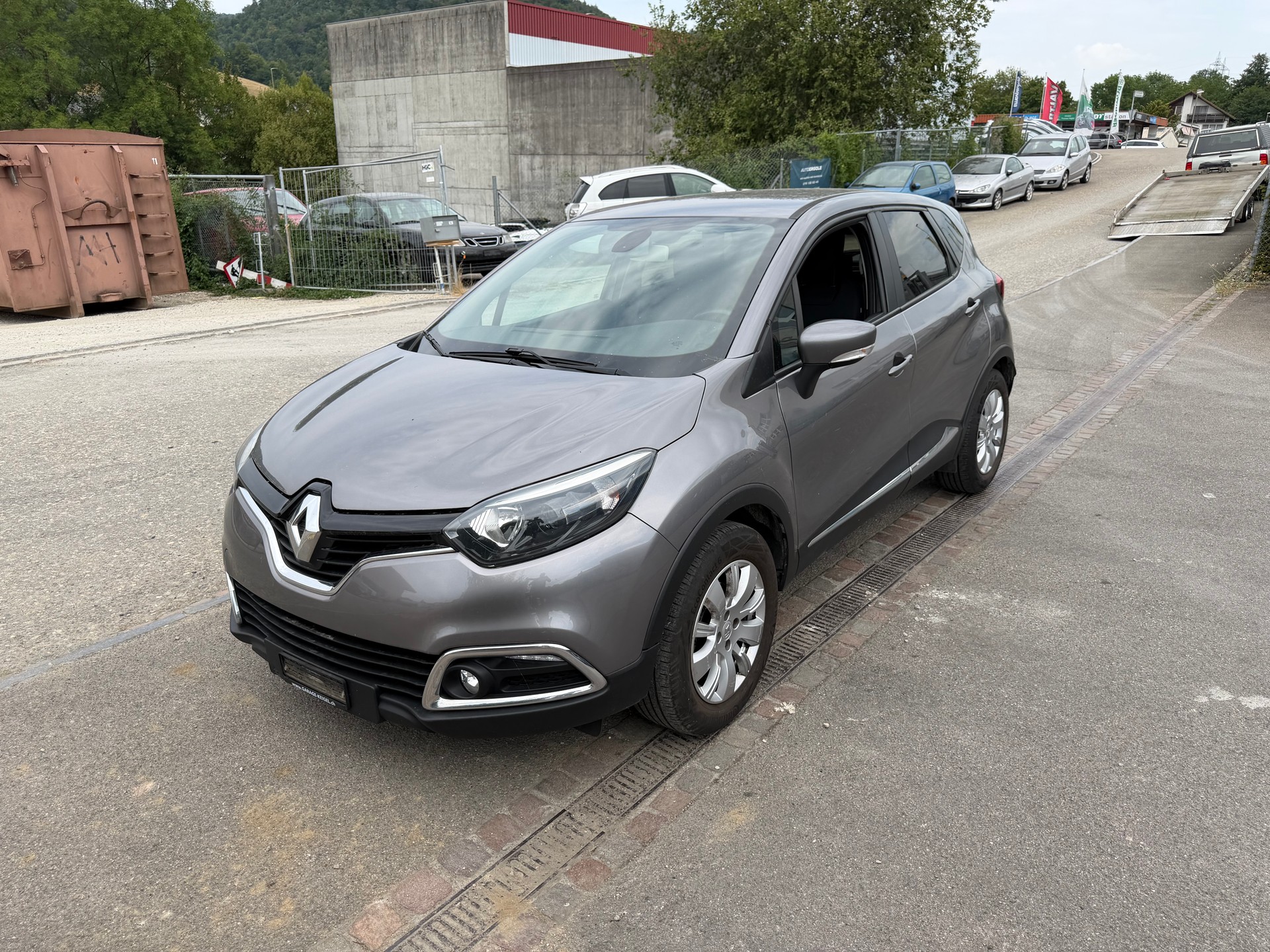 RENAULT Captur 1.2 T 16V Privilège EDC